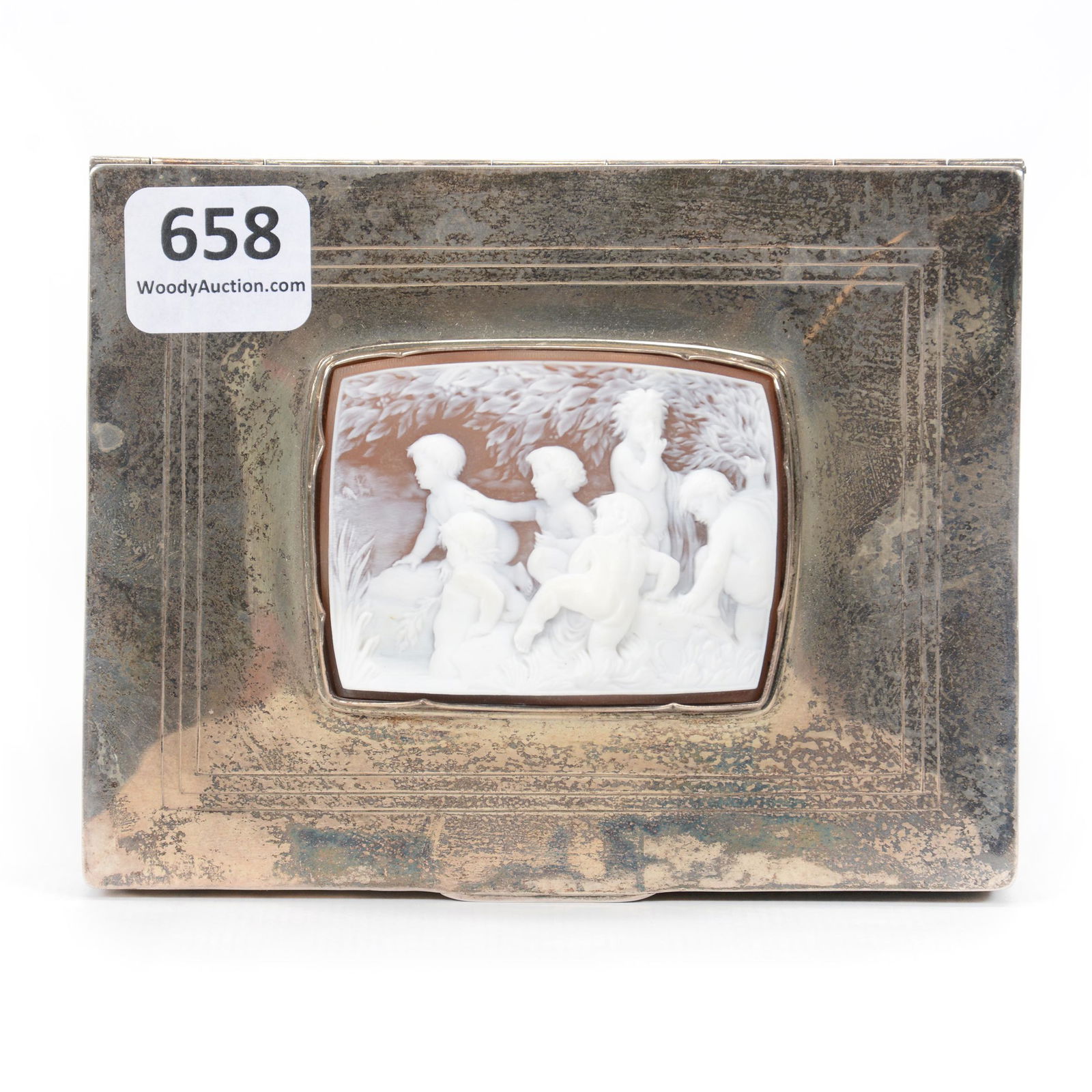 Case, Sterling Silver, Inset Cameo On Lid (1 of 3)