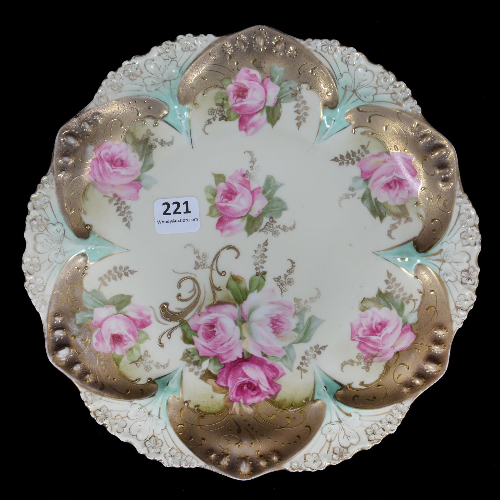 Plate Marked R. S. Prussia, Point And Clover Mold (1 of 2)