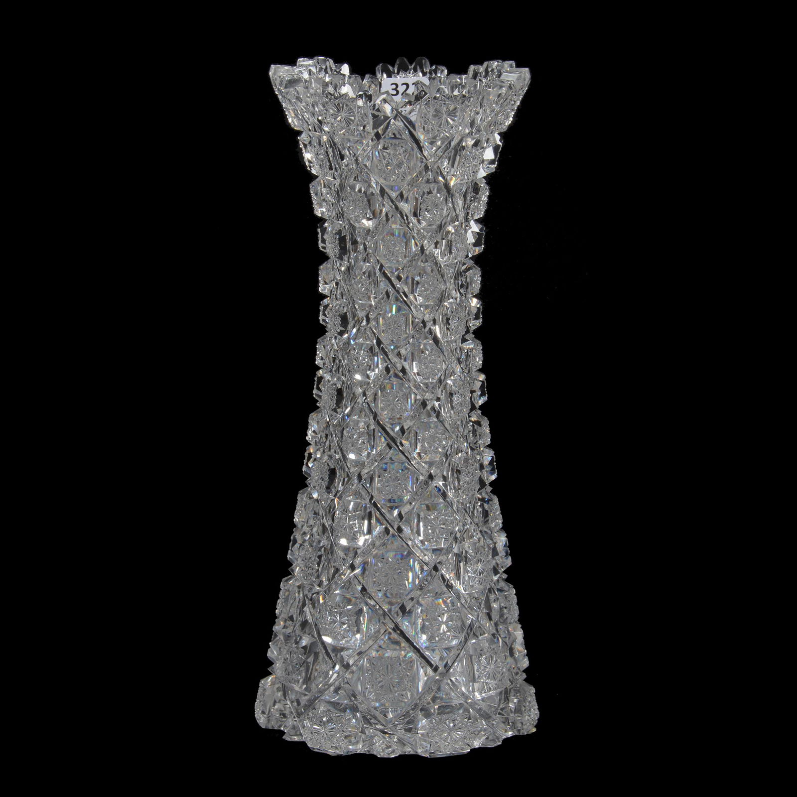 Corset Vase, ABCG, Trellis Pattern By Egginton (1 of 3)