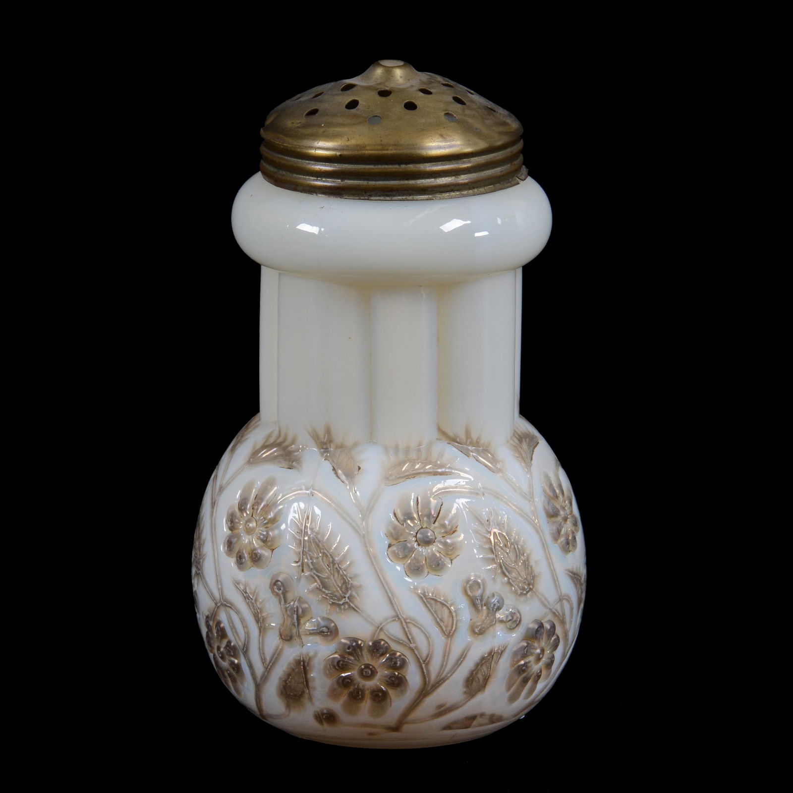 Sugar Shaker, Findlay Onyx Platinum Art Glass (1 of 3)