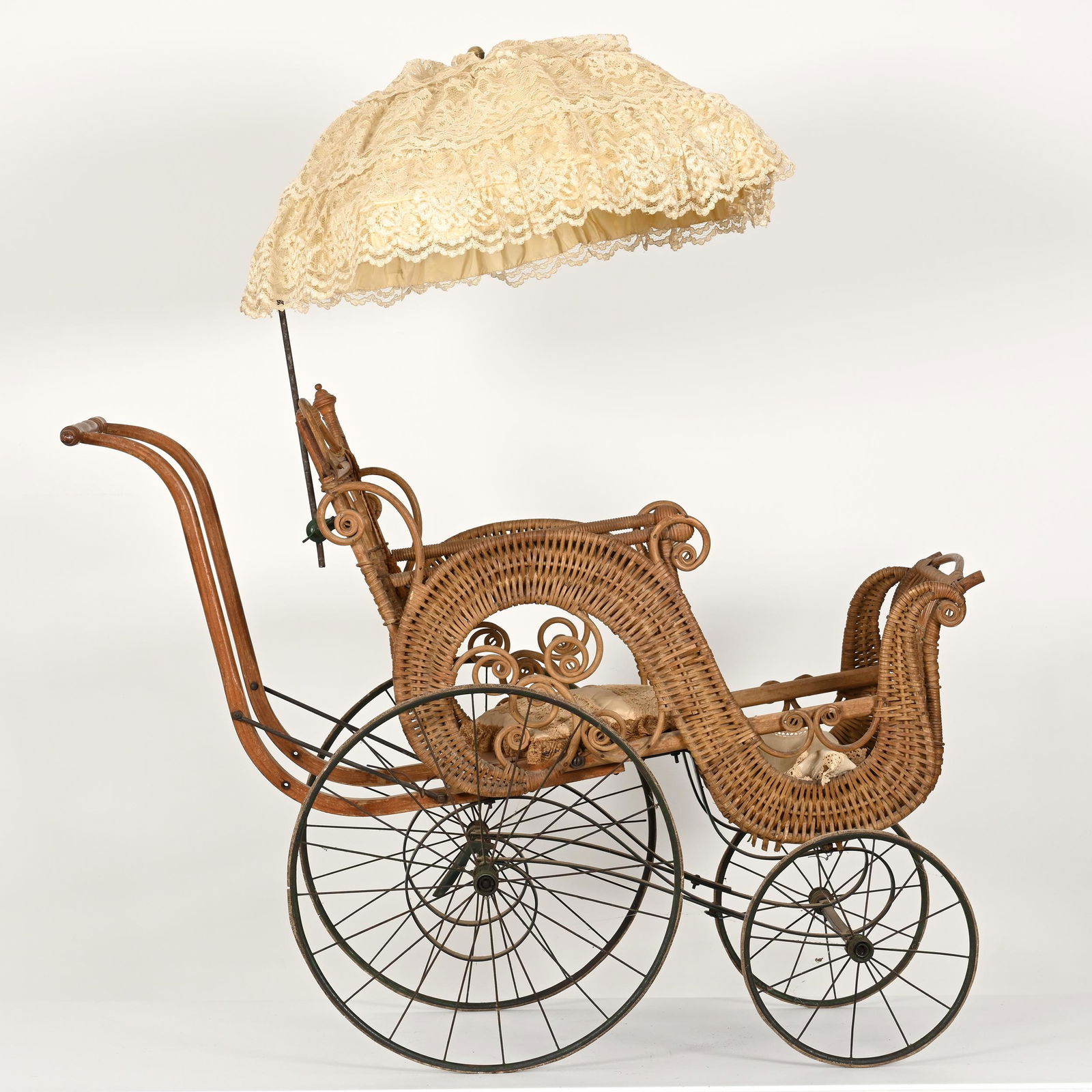 Wicker Baby Stroller, Vintage (1 of 3)