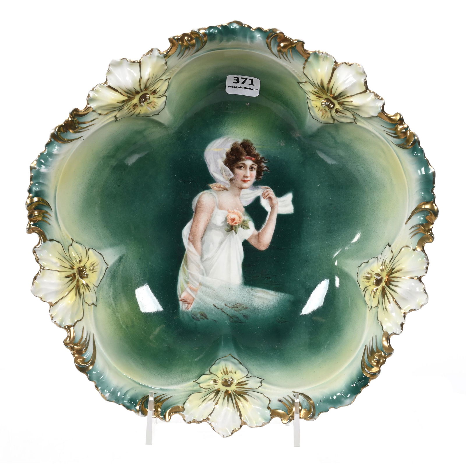 Bowl Marked R.S. Prussia (1 of 2)