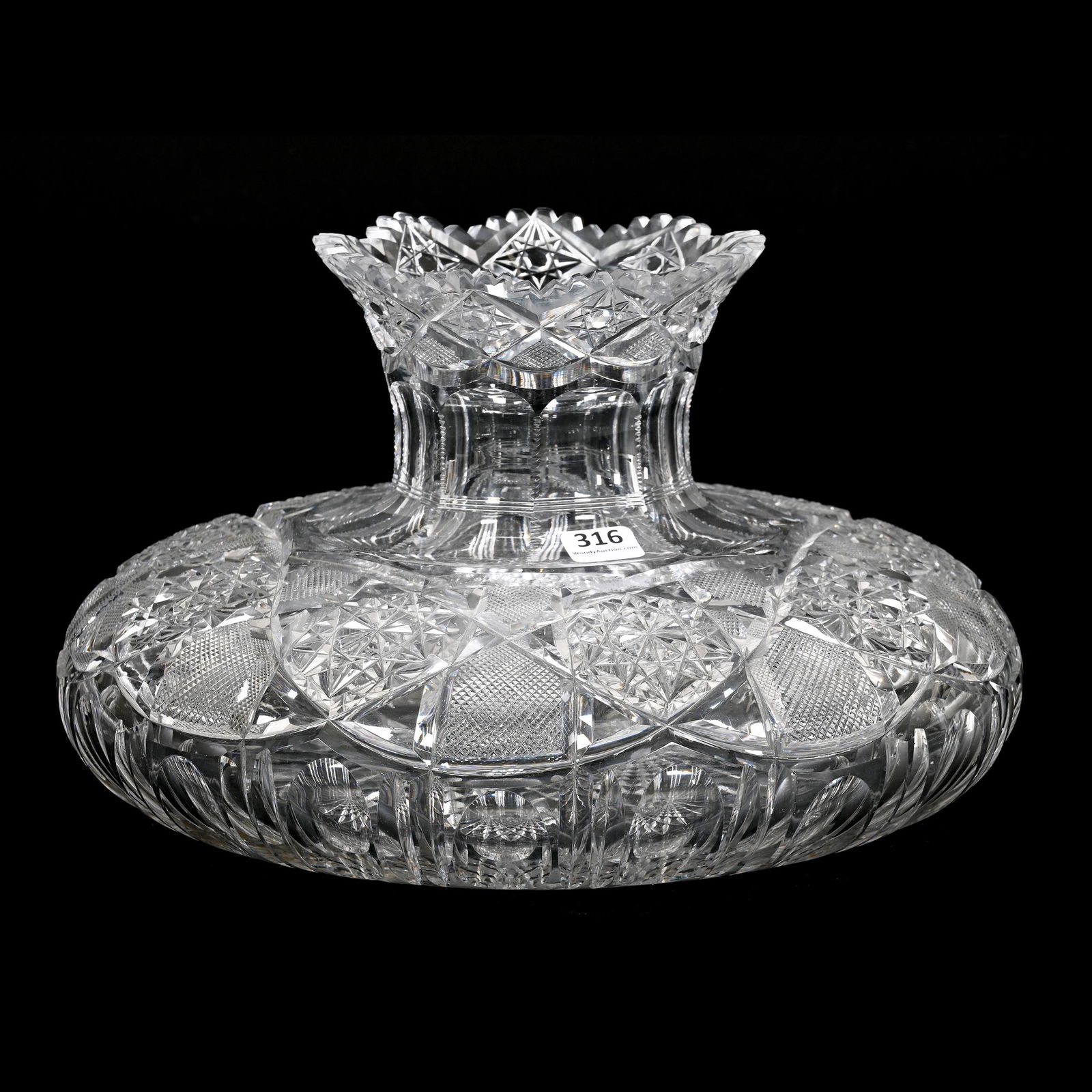 Flower Center, ABCG, Glenwood Pattern By Bergen (1 of 7)