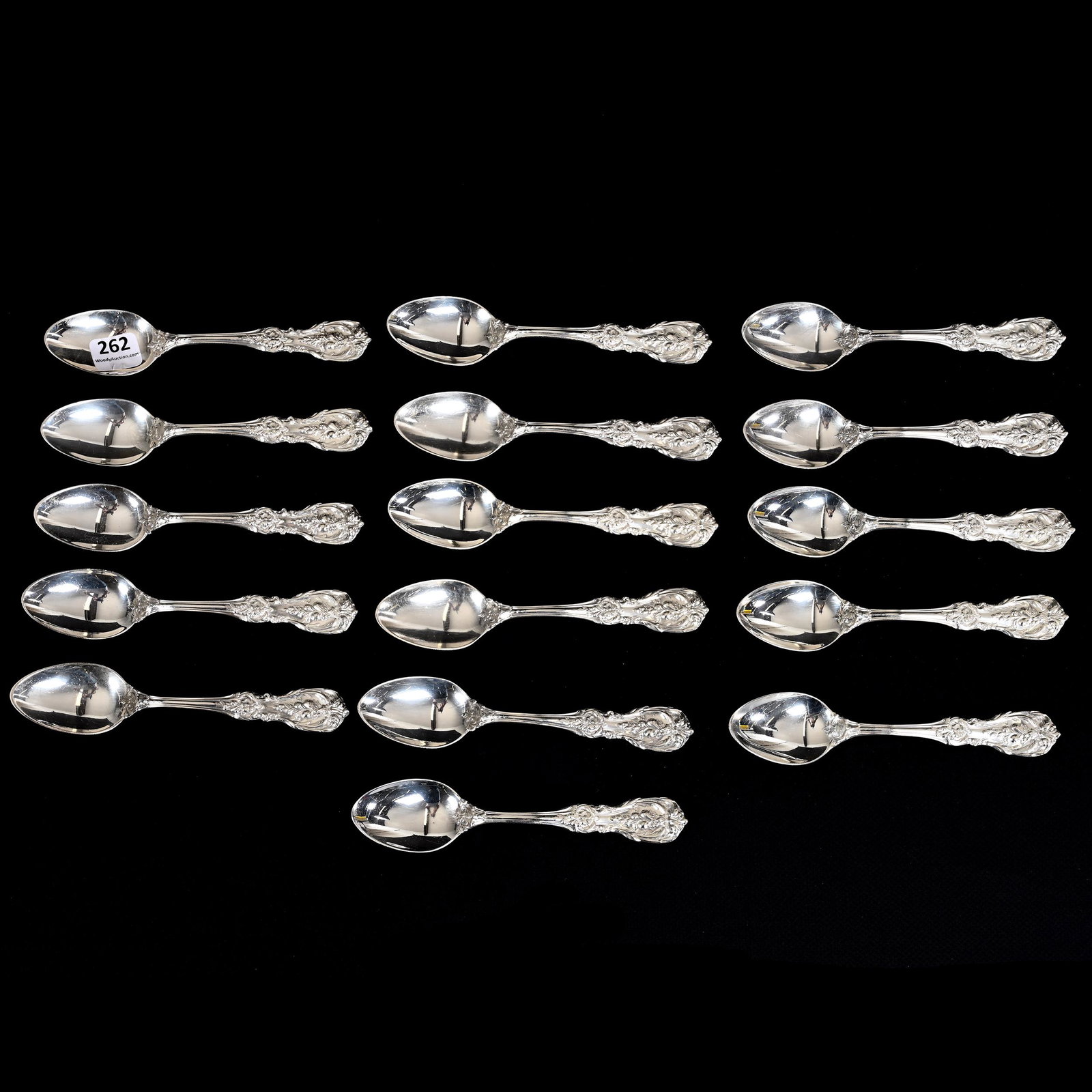 (16) Teaspoons, Francis 1st Sterling Silver: (16) Teaspoons, Francis 1st Sterling Silver, 6", By Reed & Barton, Total Weight Of 570 Grams, Nebraska Private Collection.
