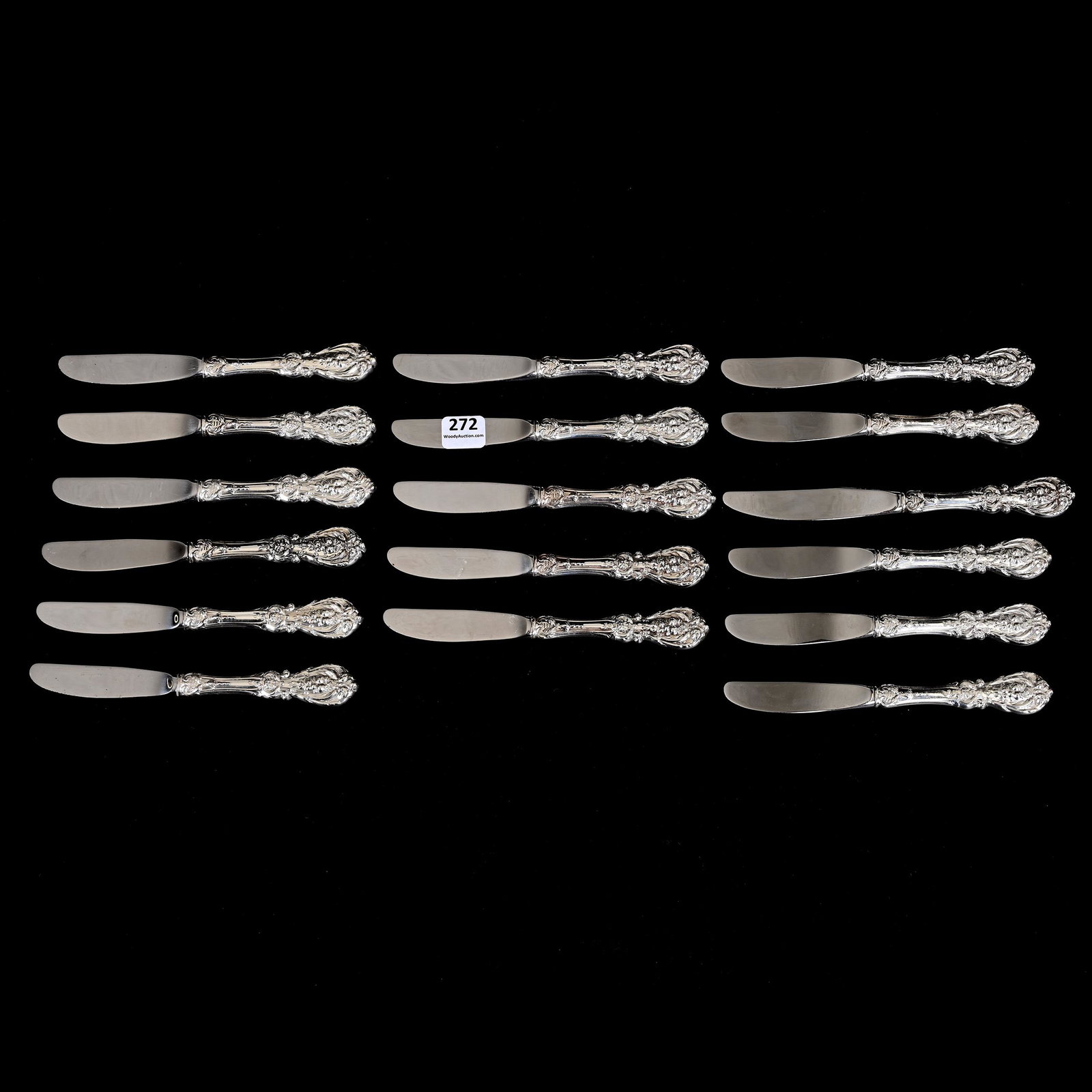 (17) Butter Knives, Francis 1st Sterling Silver: (17) Butter Knives, Francis 1st Sterling Silver, 6.25", By Reed & Barton, Weight Not Applicable, Stainless Blades, Nebraska Private Collection.
