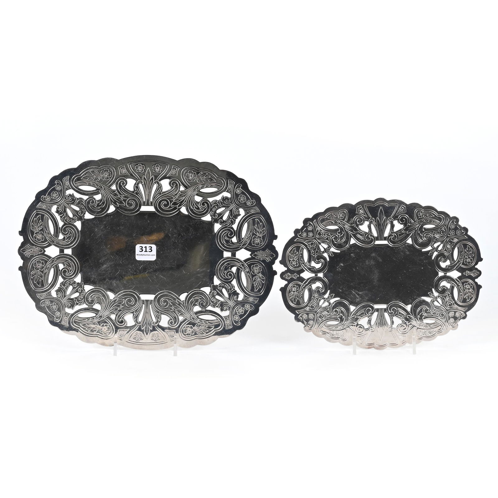 (2) Trivets, Silverplate Marked Wallace (1 of 3)