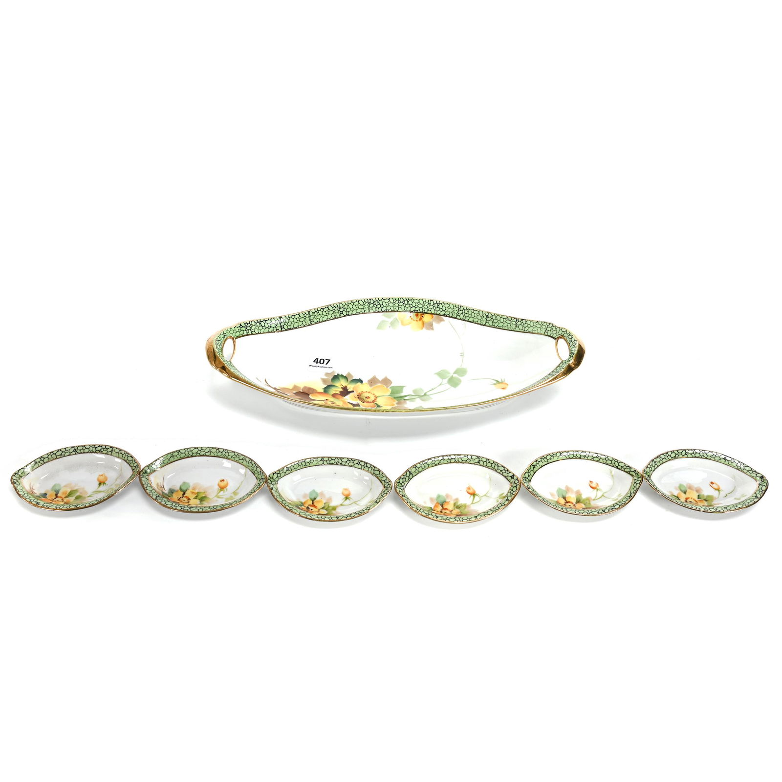 Nut Set Marked Nippon (Green Wreath) (1 of 4)