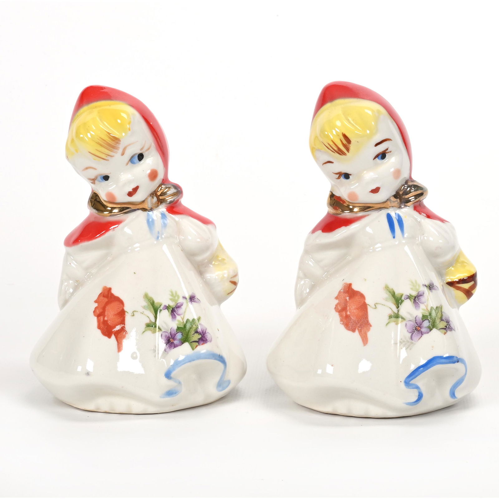 Salt & Pepper Set, Shawnee Pottery Red Riding Hood (1 of 4)
