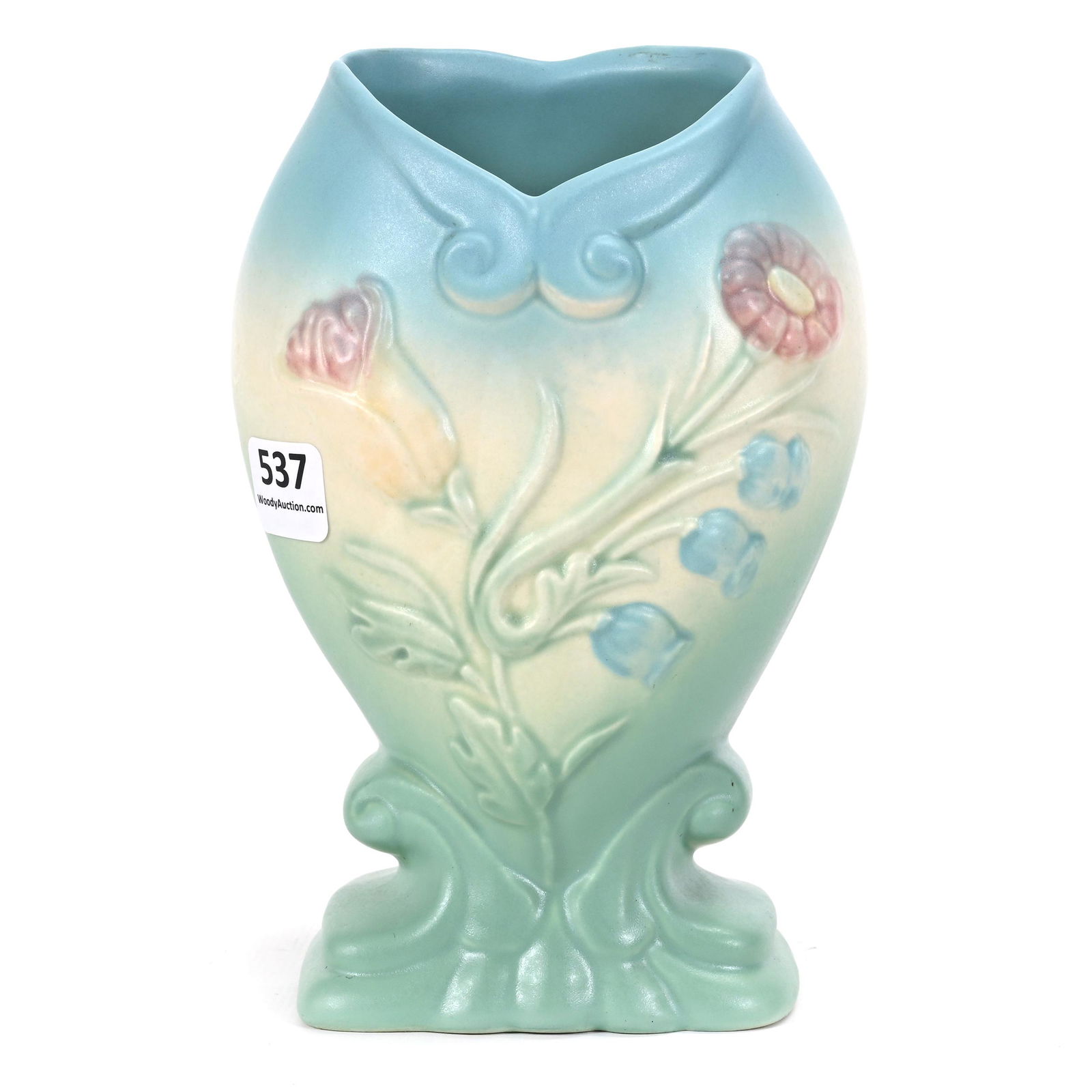 Vase, Hull Art Pottery, Bow Knot Pattern (1 of 3)