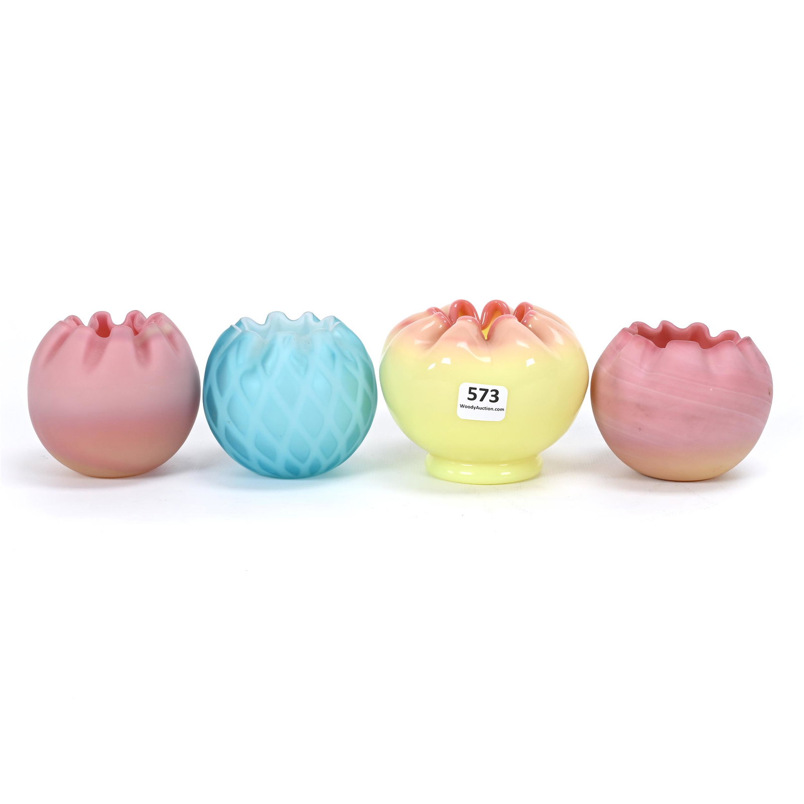(4) Rose Bowls, Contemporary Art Glass: (4) Rose Bowls, Contemporary Art Glass, (1) 3" X 4", Fenton Glossy Burmese, (1) 3" X 3.25", Italian Blue Satin Diamond Quilted, (2) 3" X 3.25", Burmese Coloring, Michael Tooley Collection, St. Louis.