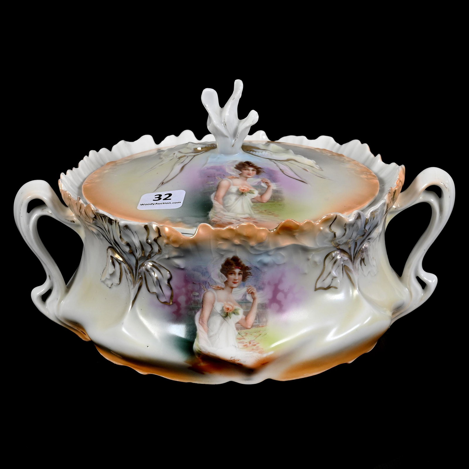 Cracker Jar Marked R.S. Prussia, Iris Mold (1 of 5)