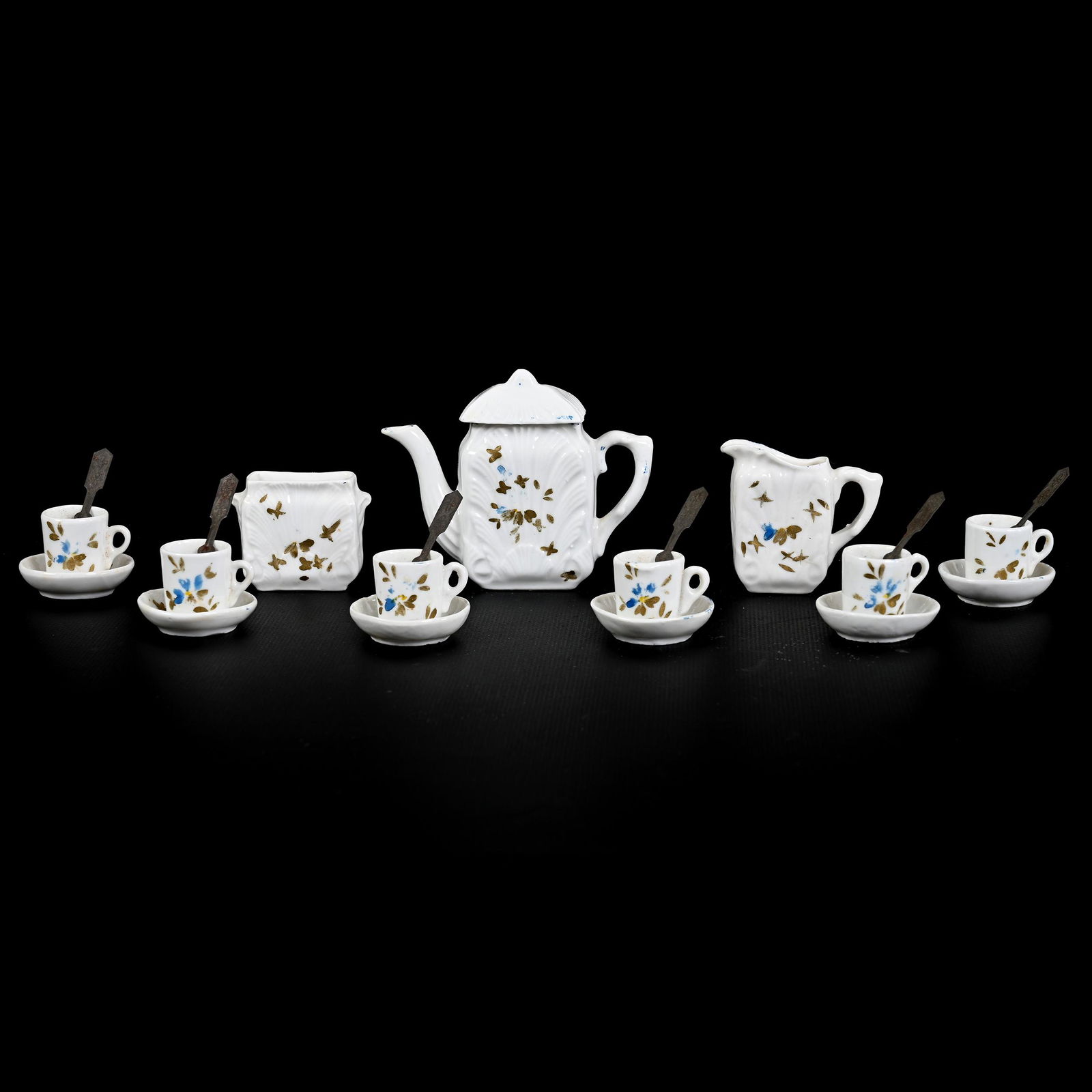 Child's Tea Set, Unmarked Germany, (15) Piece (1 of 4)