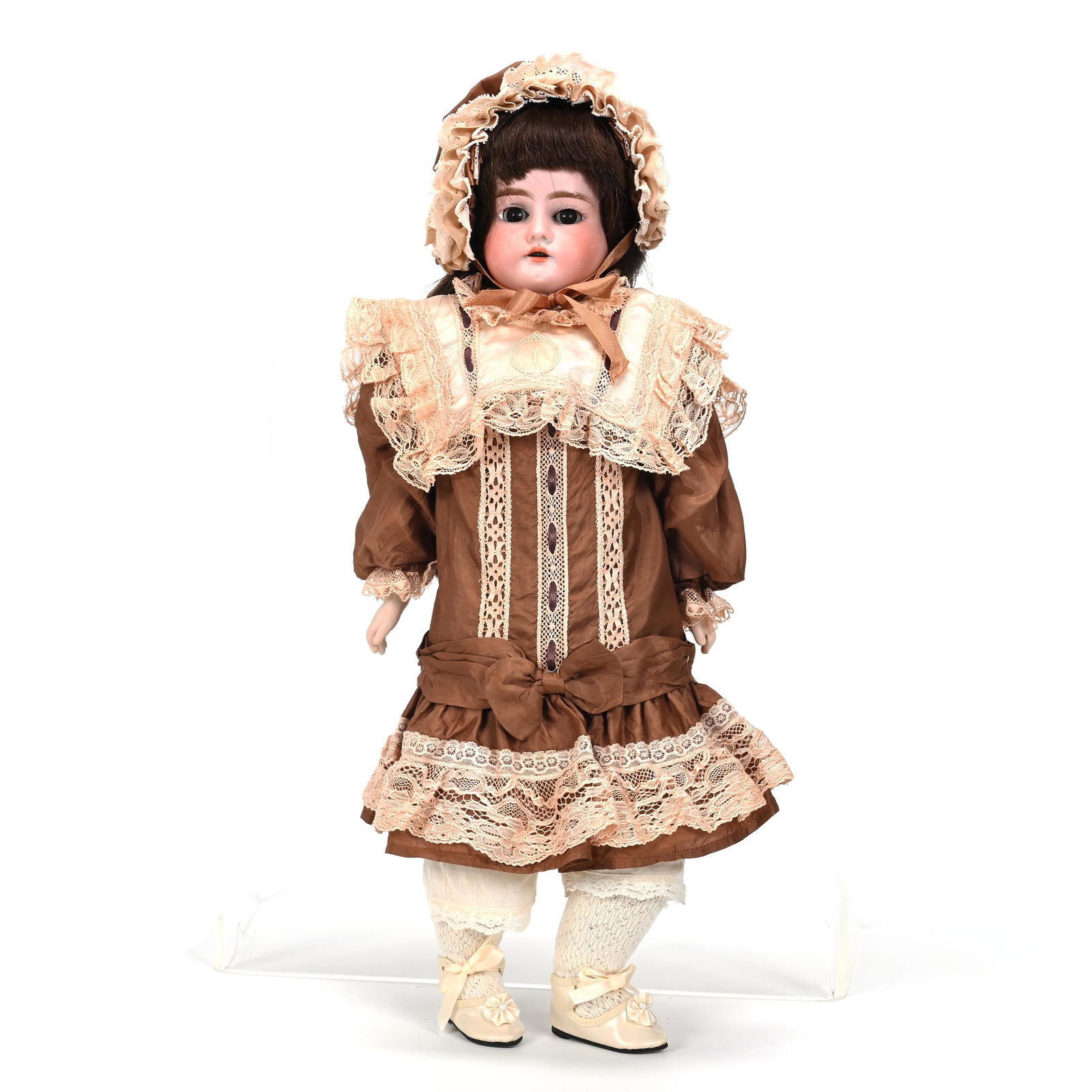 Doll, German Bisque Head, Armand Marseille #6/0 (1 of 5)