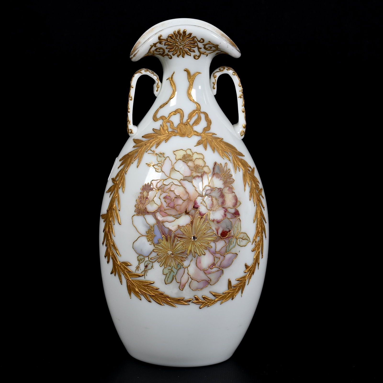 Vase Marked Crown Milano #1002 Colonial Ware (1 of 3)