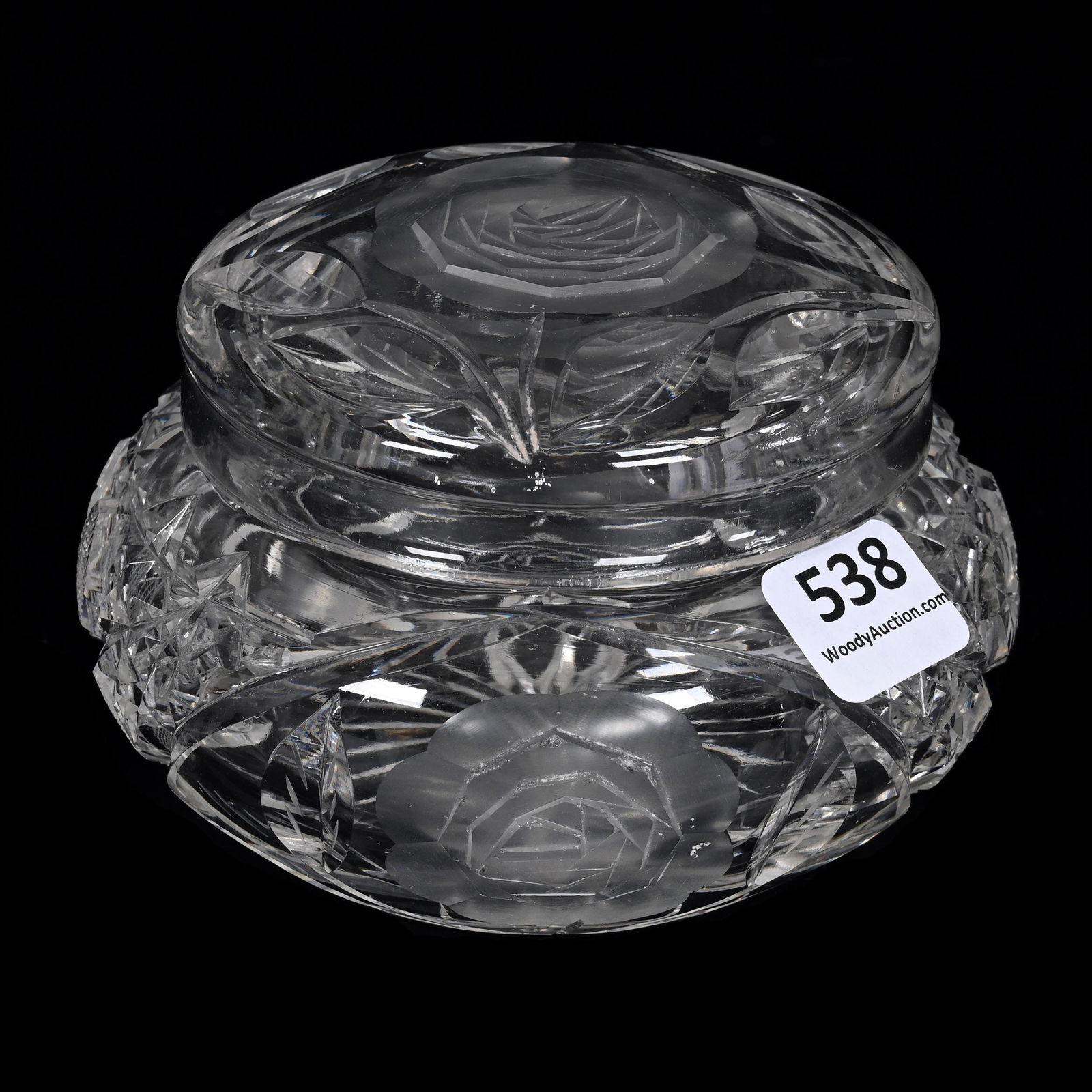 Powder Box, ABCG, White Rose Pattern (1 of 3)