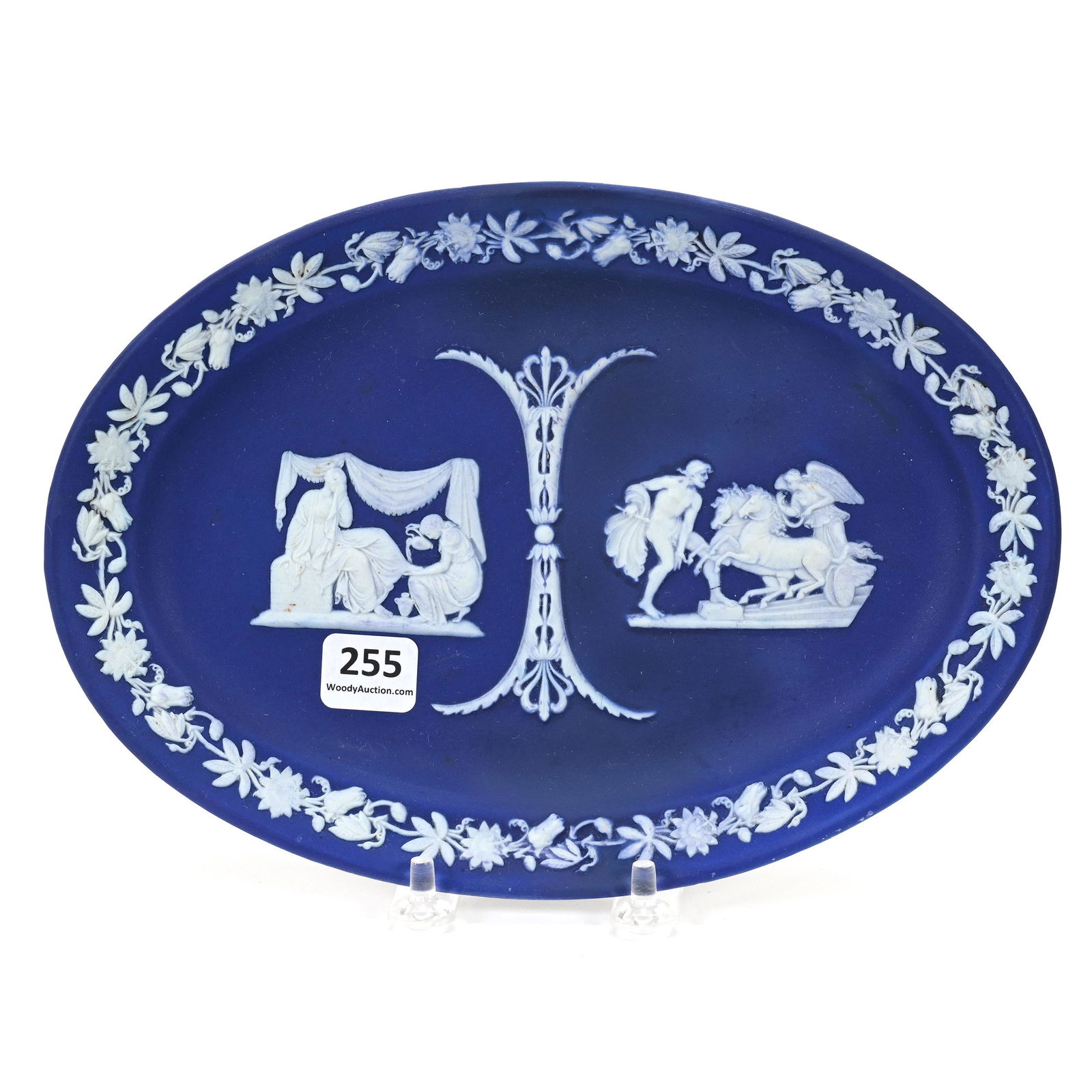 Oval Tray Marked Wedgwood England (1 of 2)