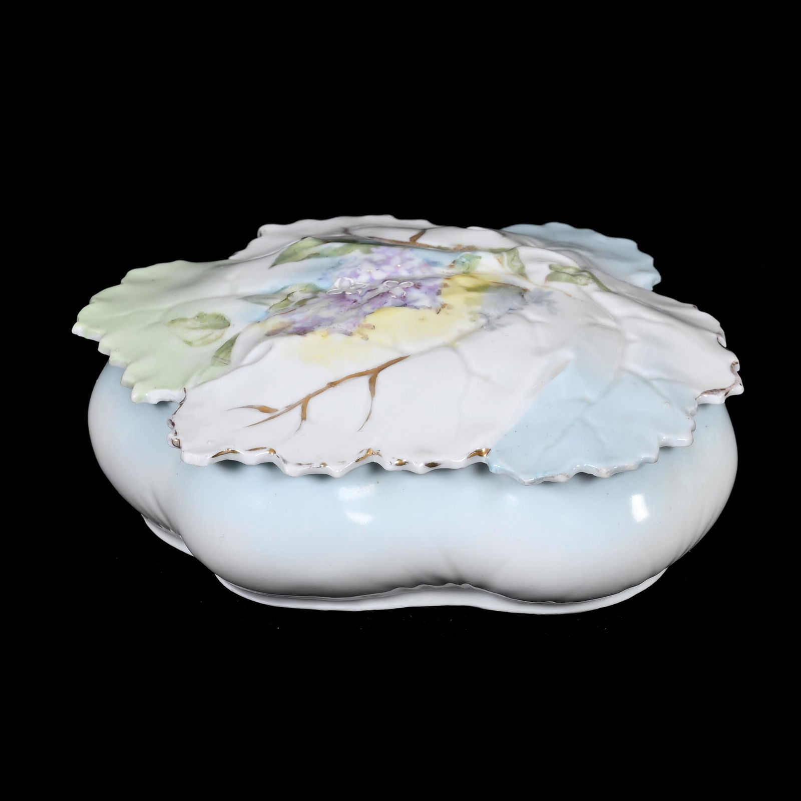 Covered Box, Unmarked R.S. Prussia (1 of 3)