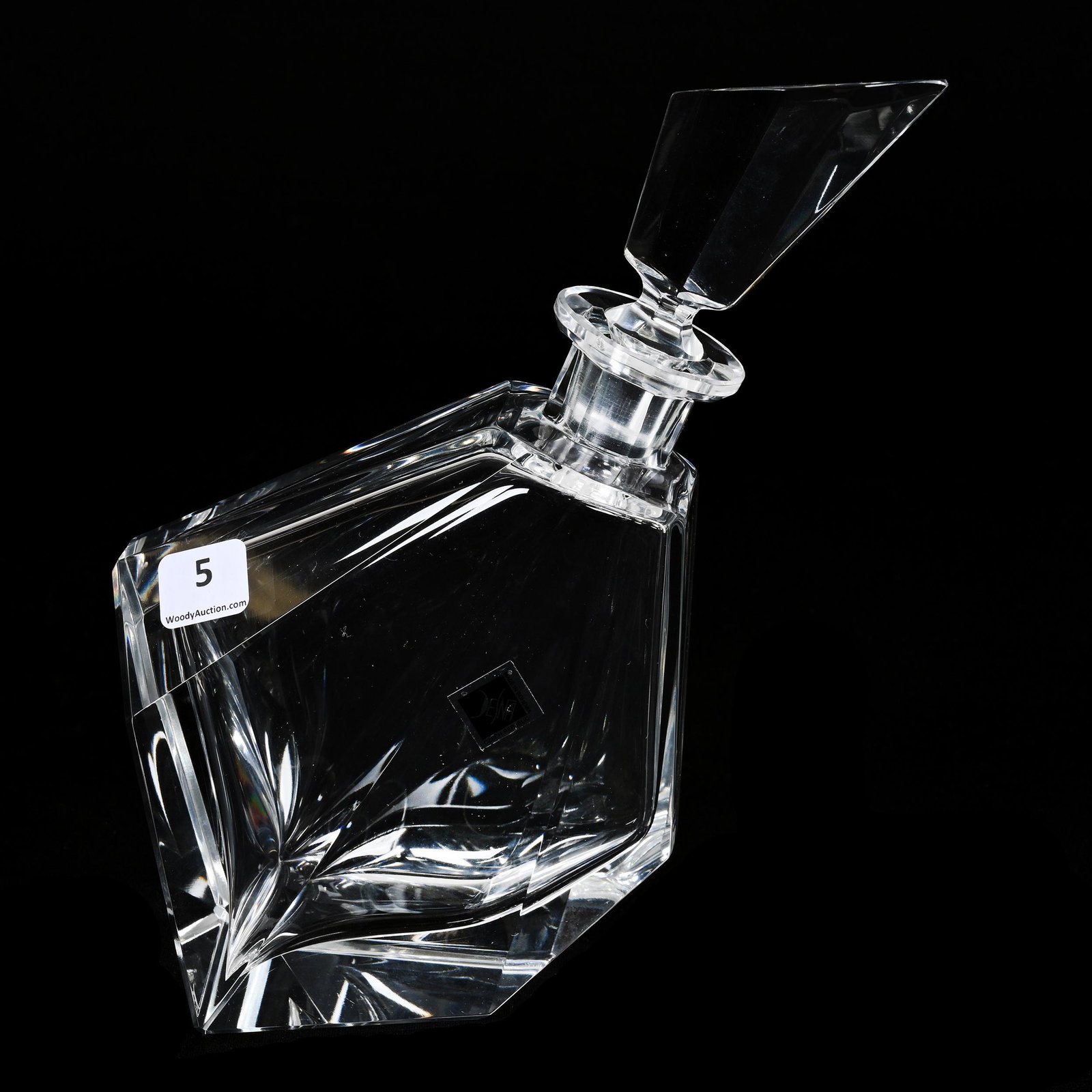 Decanter, Clear Crystal Art Deco Design (1 of 3)