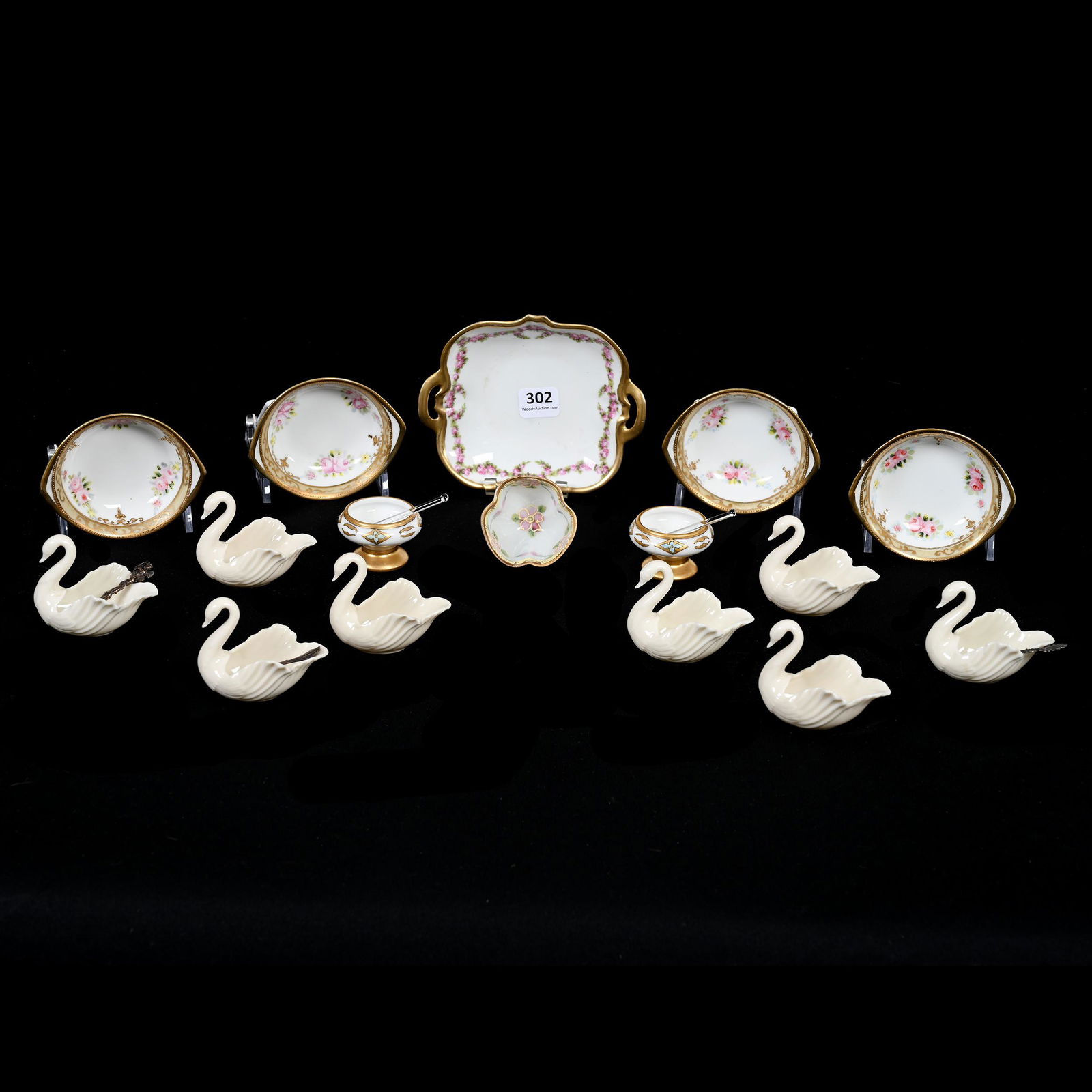 (16) Assorted Items (1 of 4)