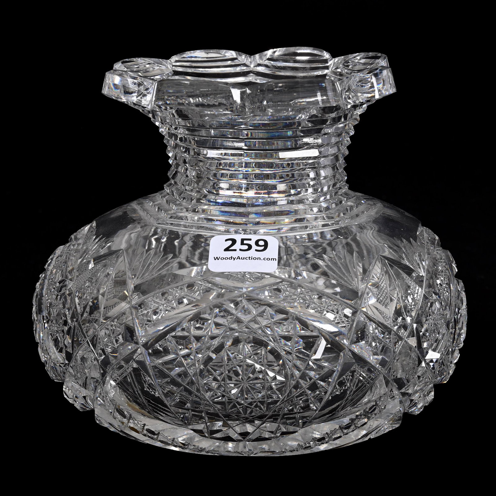 Flower Center, ABCG, Signed J. Hoare Carolyn Pattern (1 of 3)