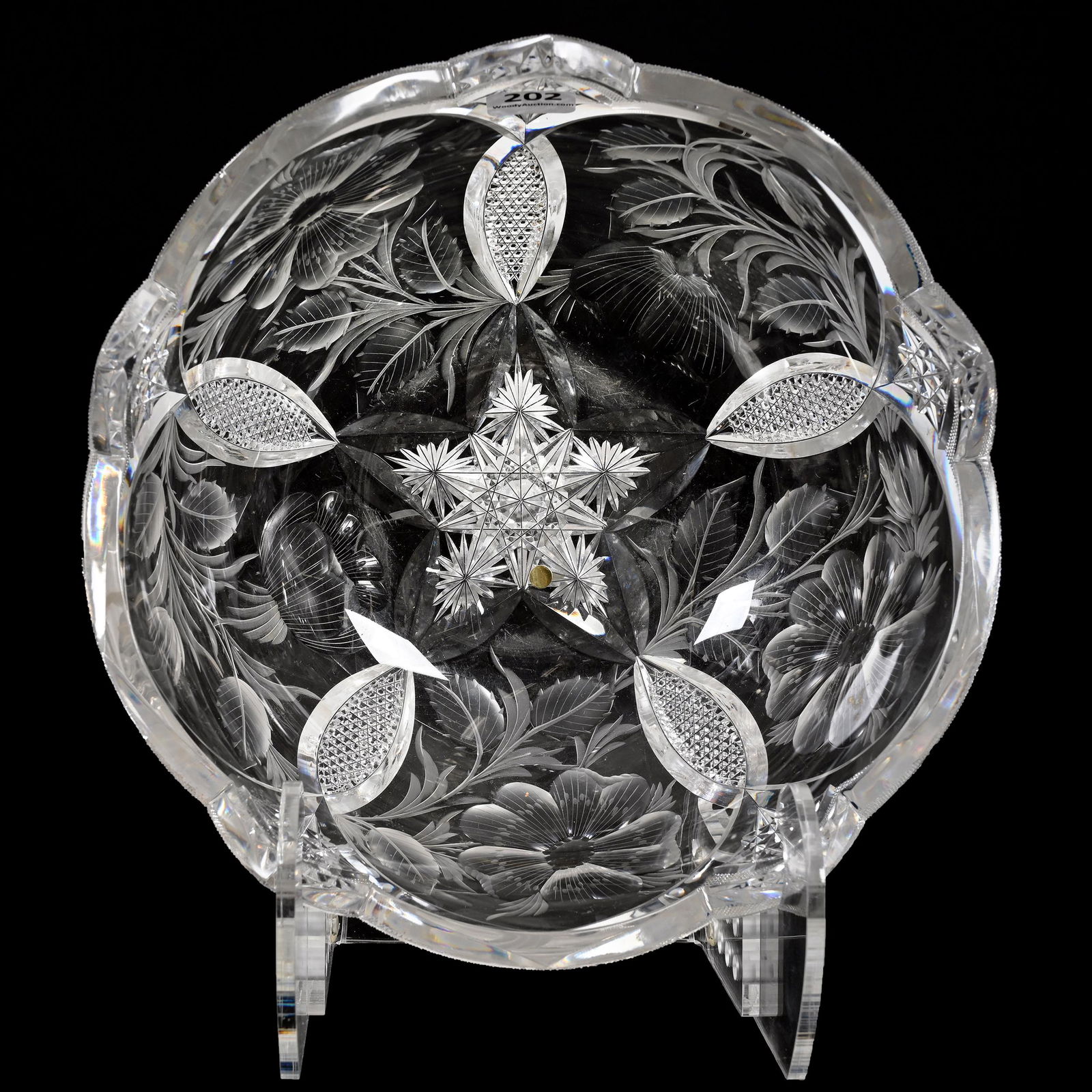 Bowl, ABCG, Signed Tuthill Wild Rose Pattern (1 of 3)