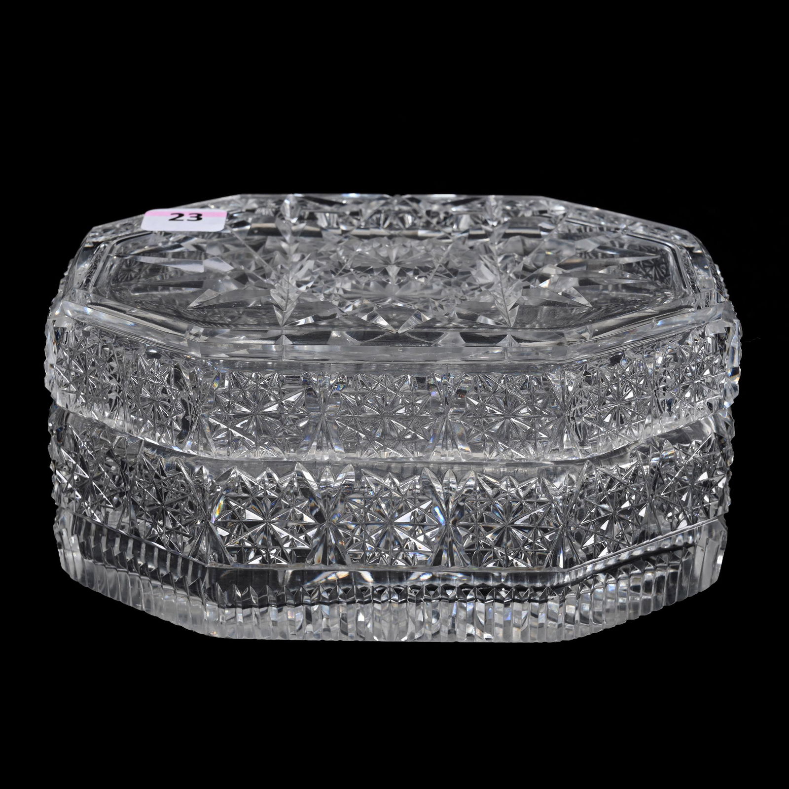 Covered Box, BPCG, Eight-Sided Oblong (1 of 6)