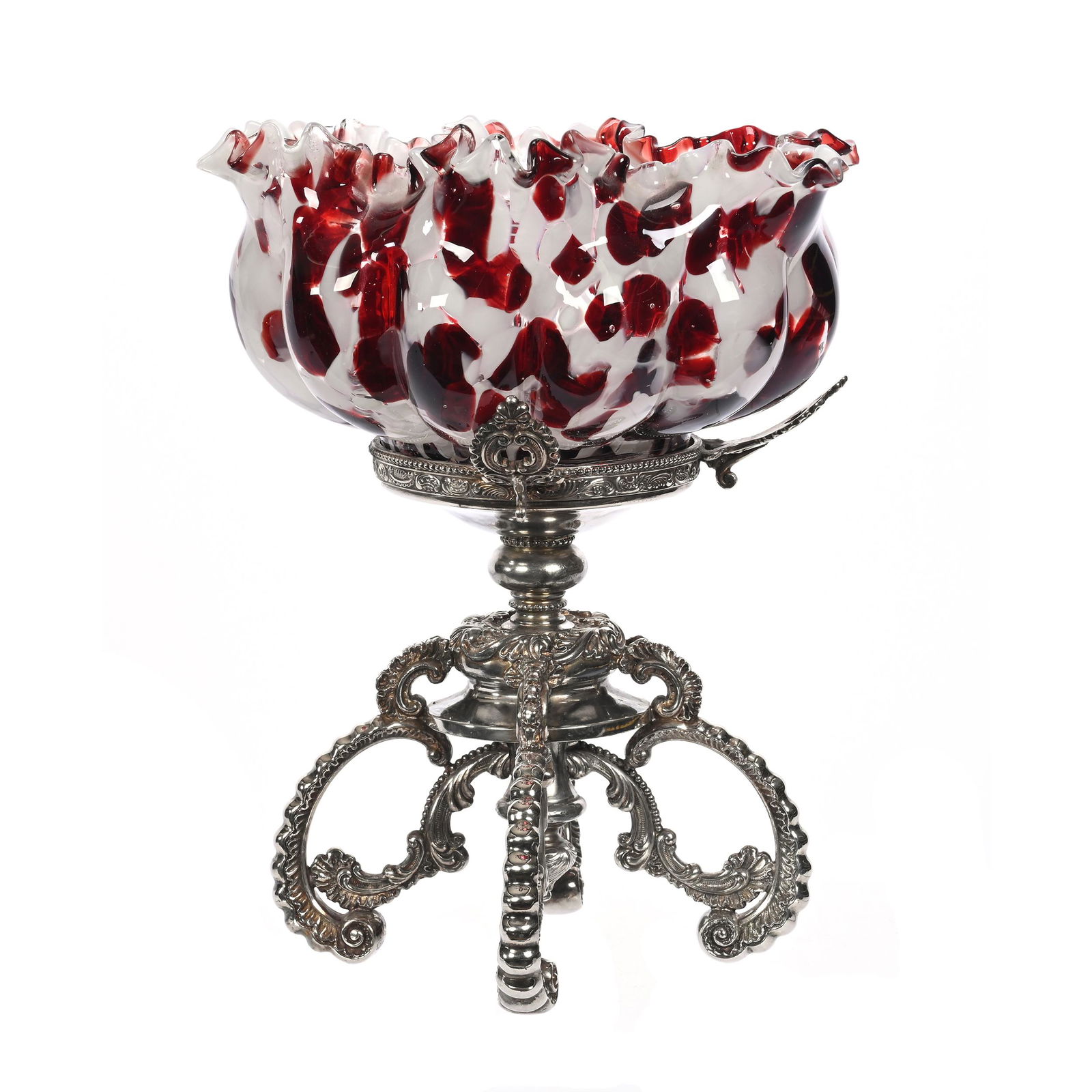 Victorian Brides Basket (1 of 4)