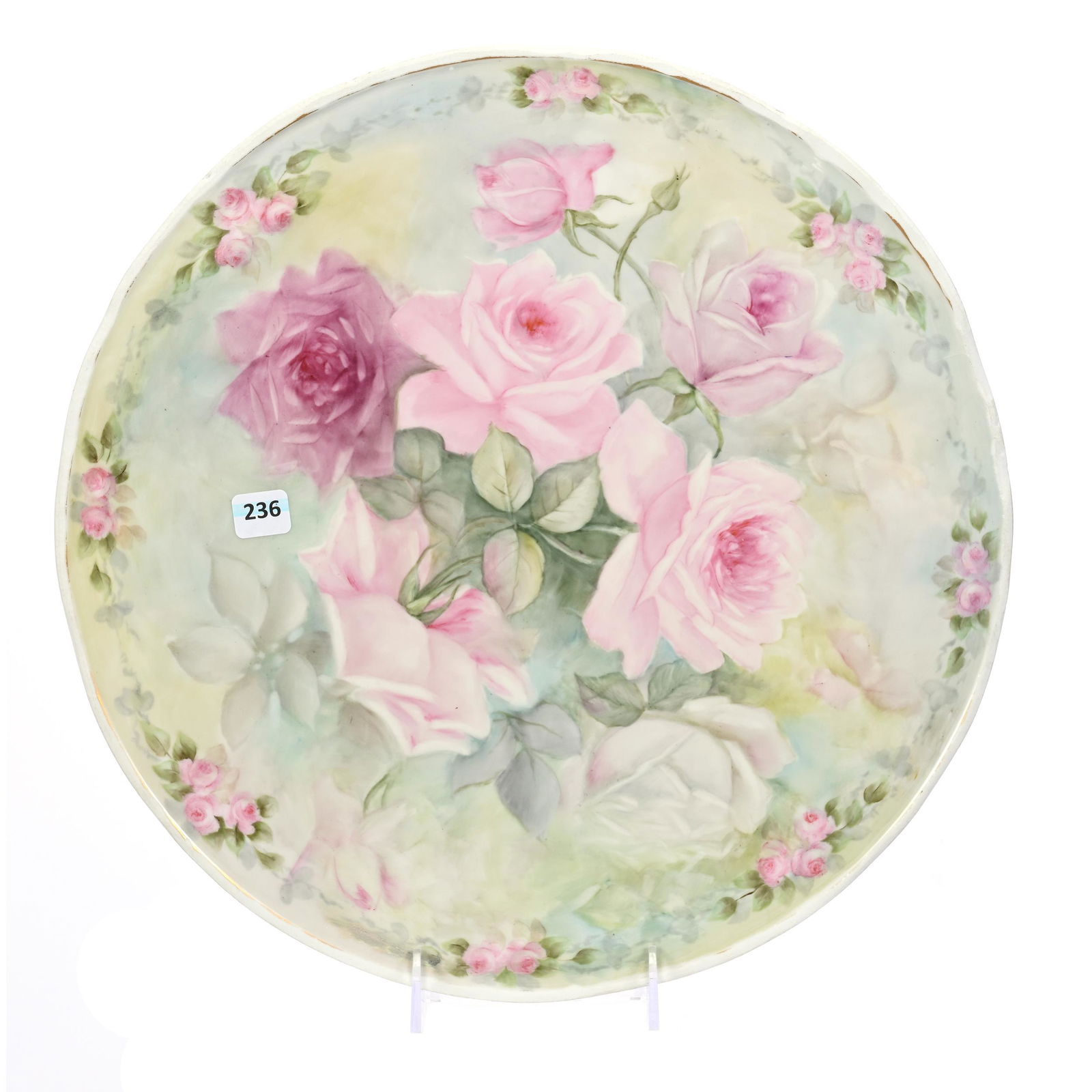 Round Plaque Marked T&V Limoges (1 of 3)