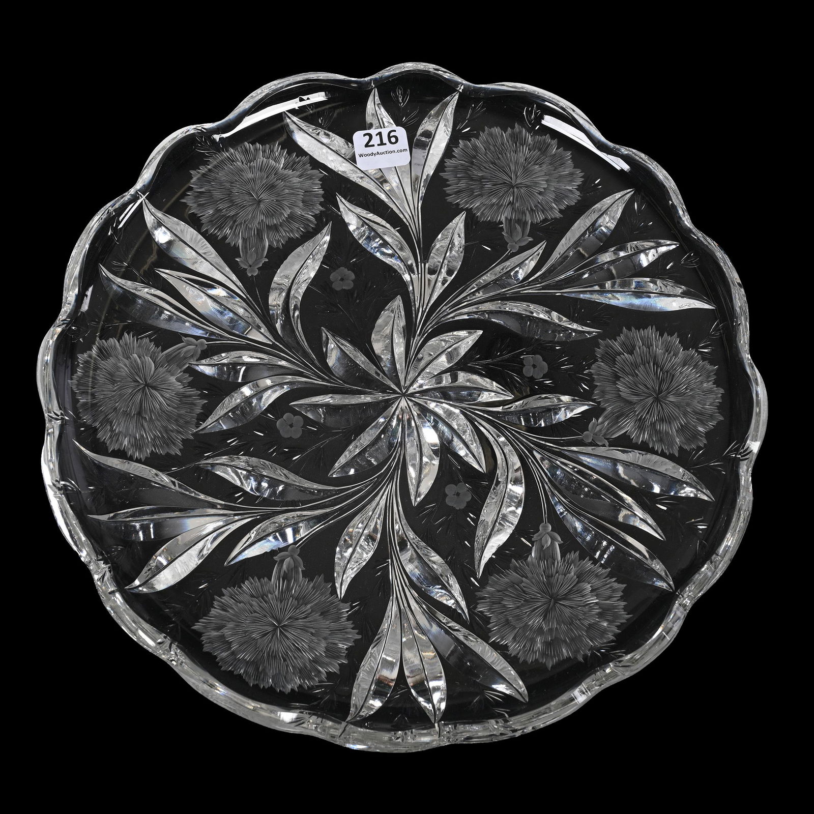 Round Tray, ABCG, Signed Hawkes Gravic Glass (1 of 2)