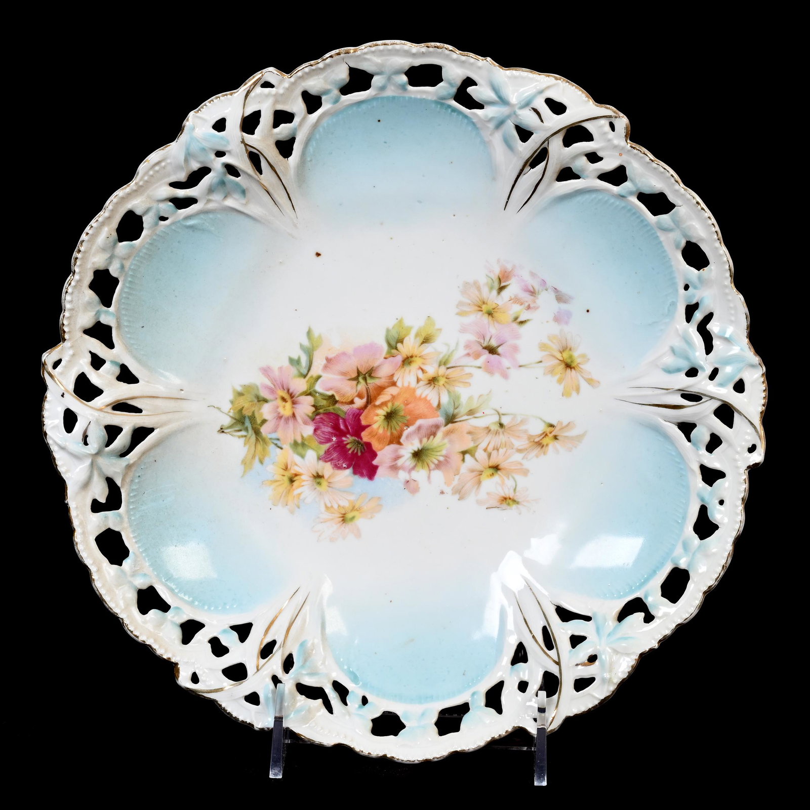 Plate, Unmarked Prussia, Reticulated Mold: Plate, Unmarked Prussia, Reticulated Mold, 10", Blue And White Tones, Wild Floral Decor, Carol & Lee Maple Collection, CA