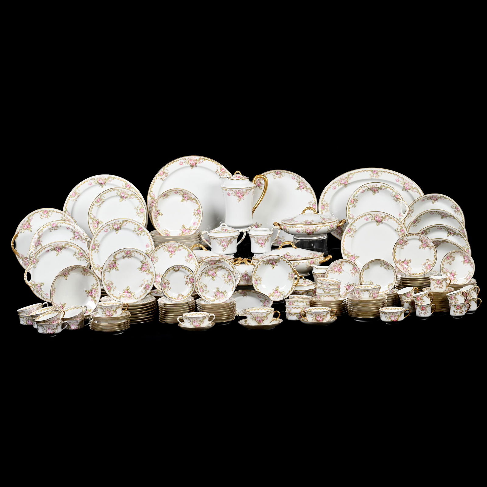 Dinnerware Set Marked Haviland Limoges, 200+ Pieces Auction