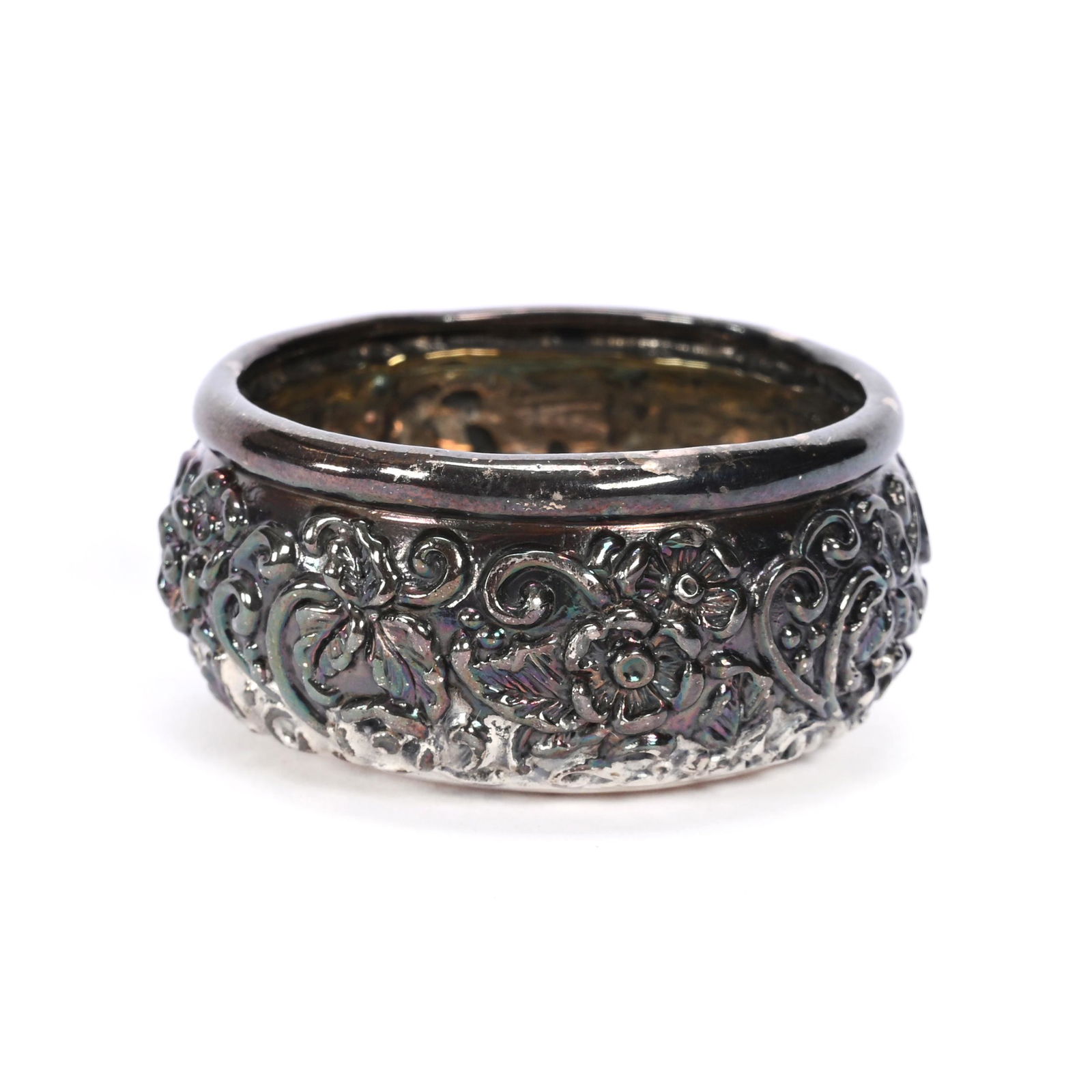 Salt Dip, Solid Silver Marked .925: Salt Dip, Solid Silver Marked .925, 1.5", Embossed Floral Design, No Maker's Mark Visible, Nebraska Private Collection.