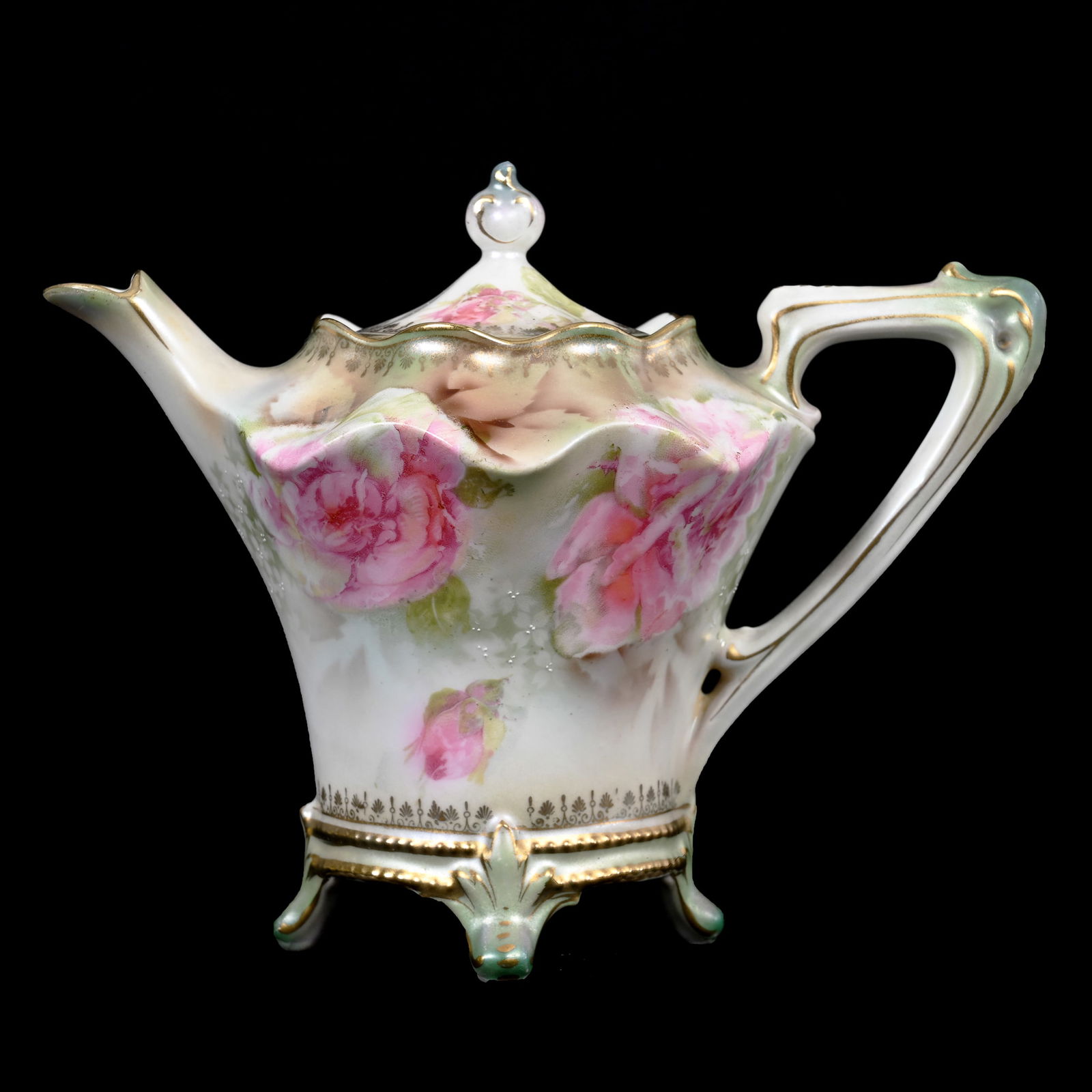 Tea Pot Marked R.S. Prussia (1 of 4)