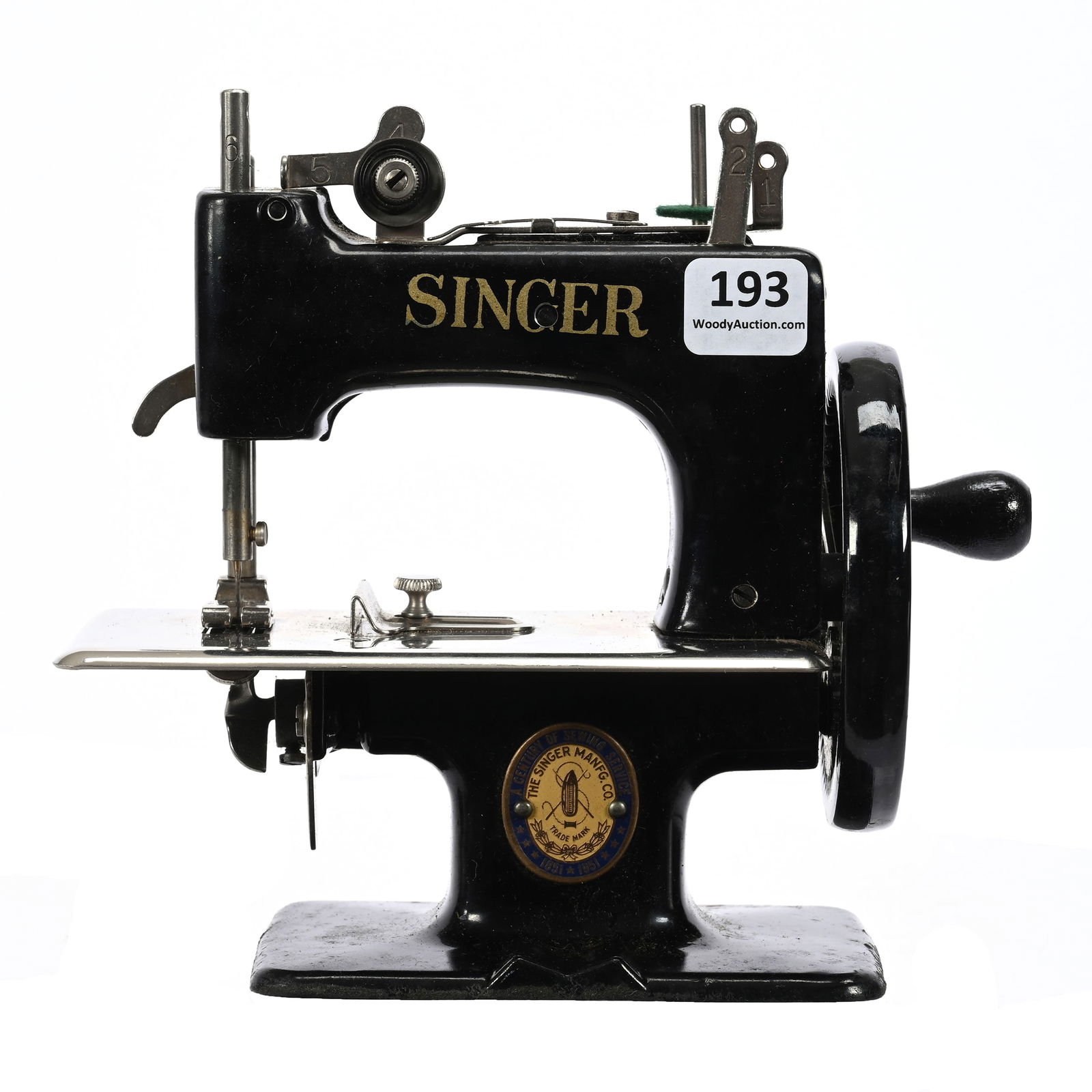 Singer #20 Child's Sewing Machine W/Original Box (1 of 4)