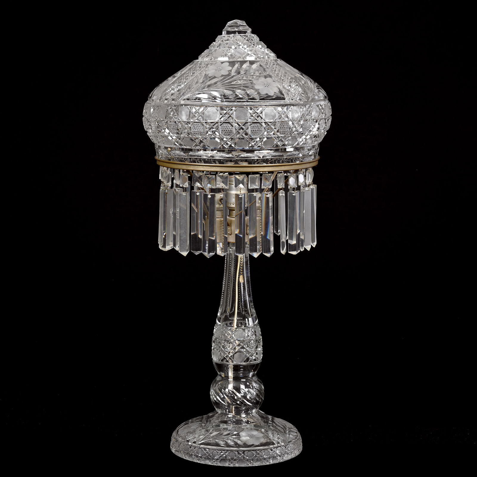 Table Lamp, ABCG, Strawberry Dome (1 of 3)