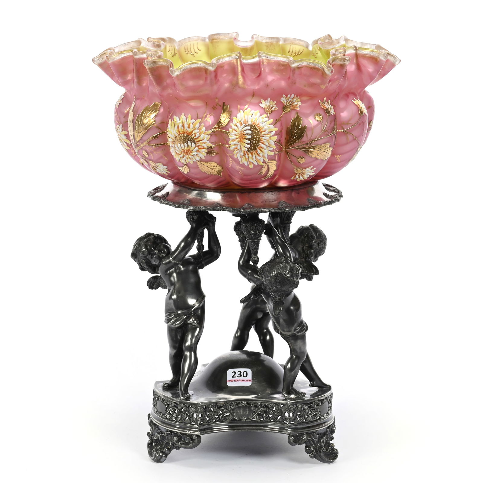 Victorian Brides Basket (1 of 4)