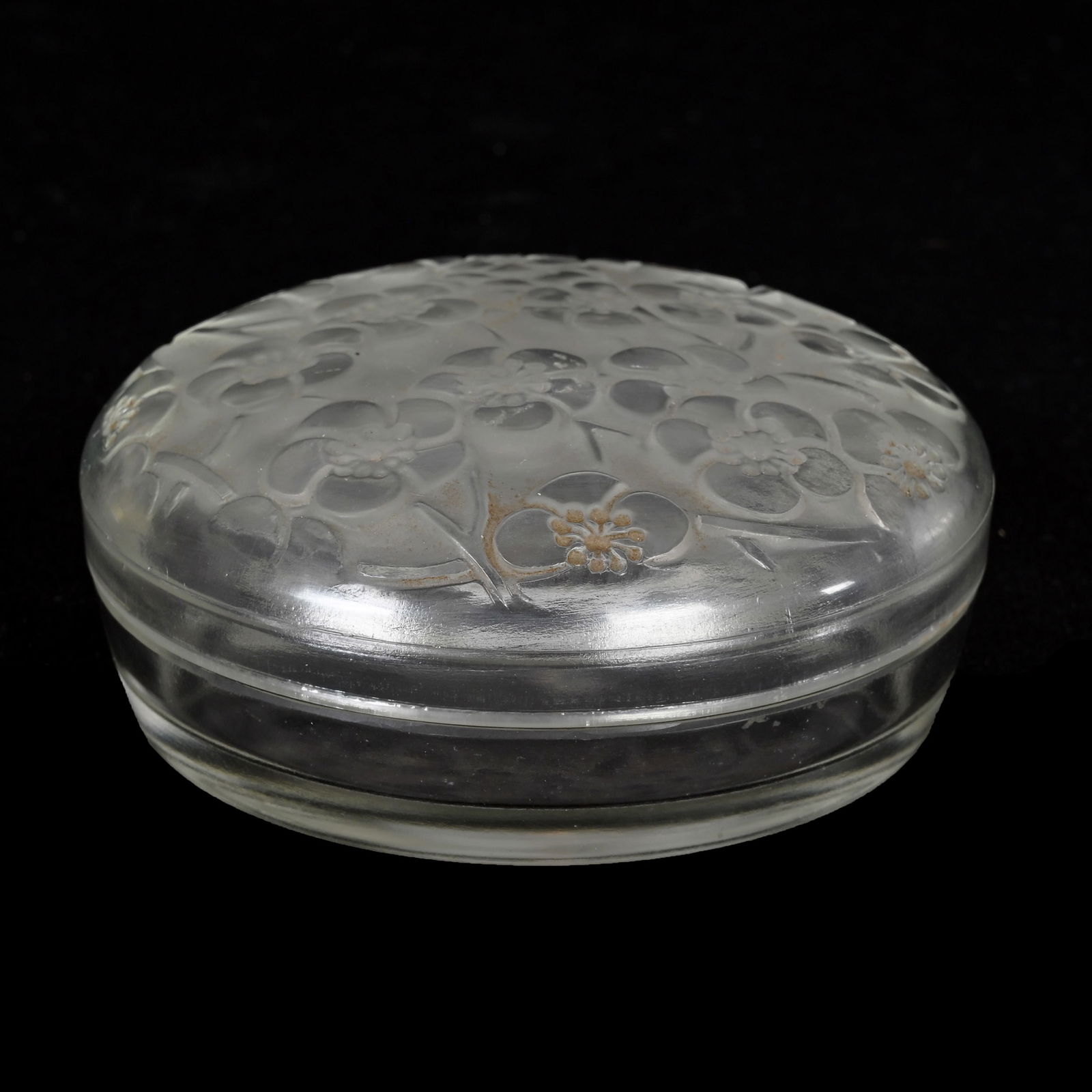 Round Covered Box Signed R. Lalique (1 of 4)