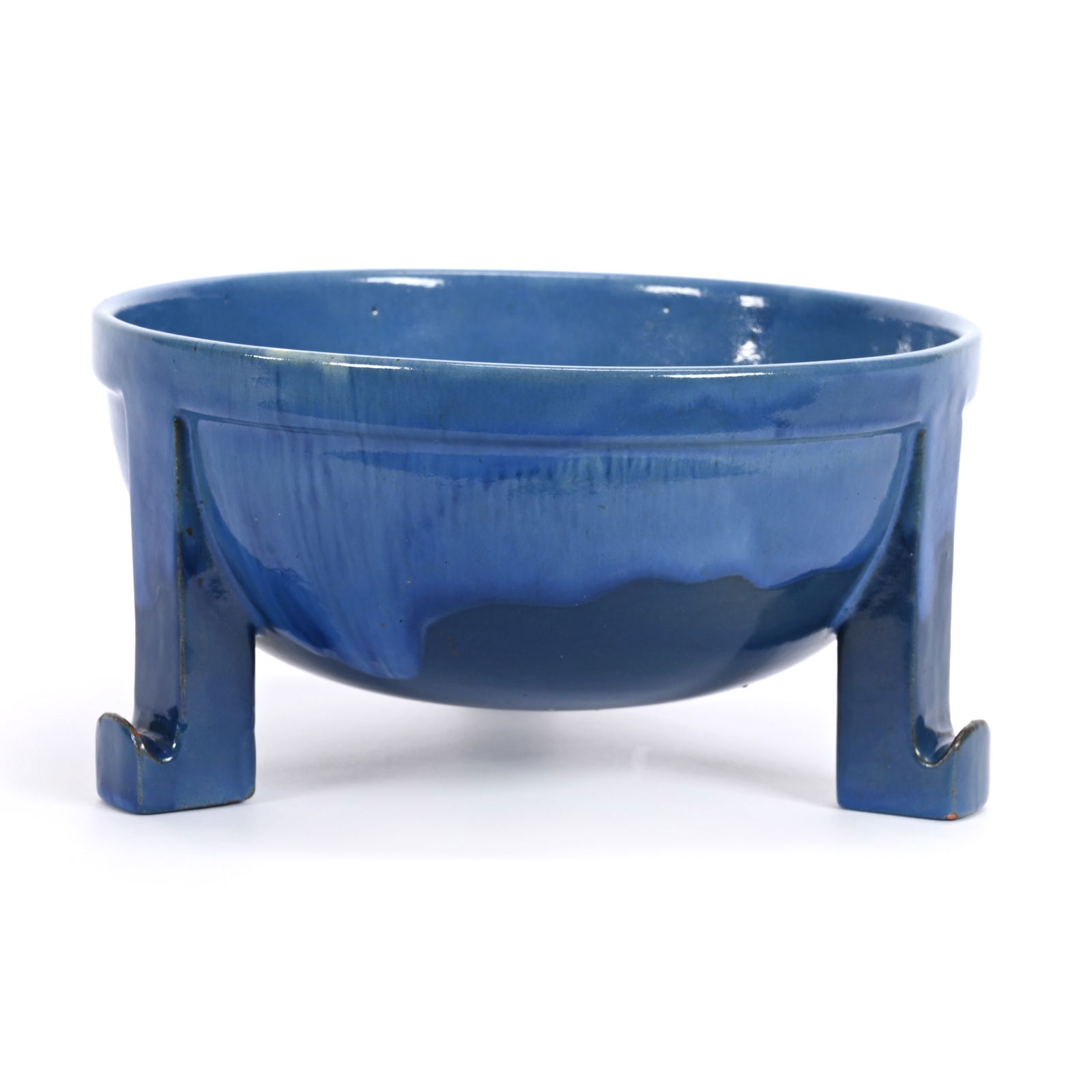 Bowl, Three Feet, Marked Haeger Art Pottery (1 of 5)