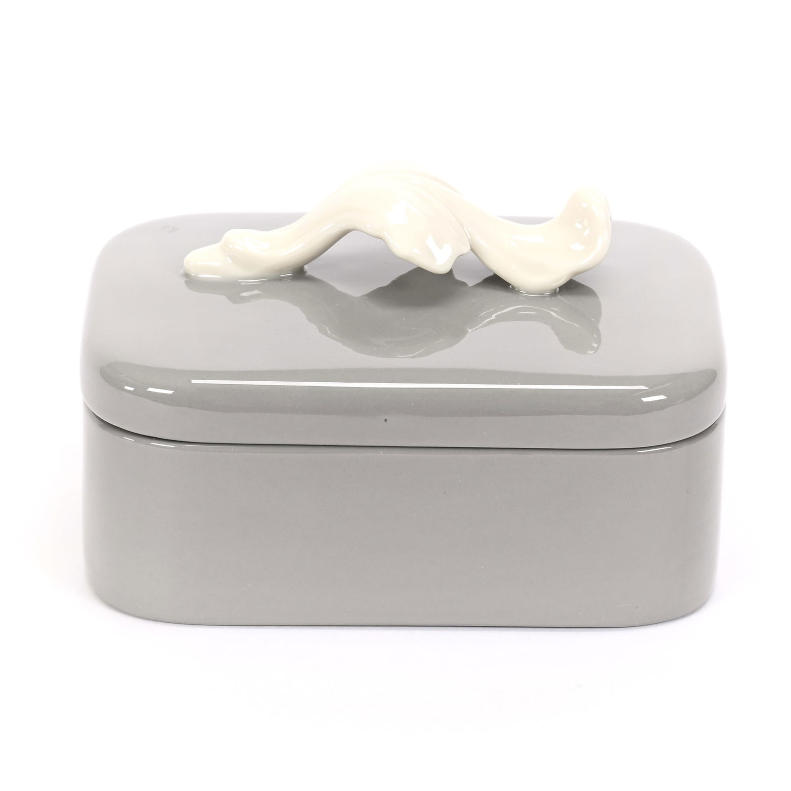 Cigarette Box, Lenox Green Wreath/USA Mark (1 of 3)