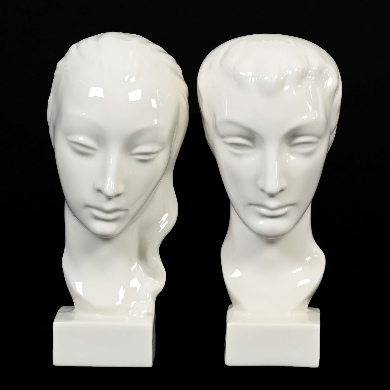 Pair Figural Half Head Sculptures, Lenox Green Wreath (1 of 3)