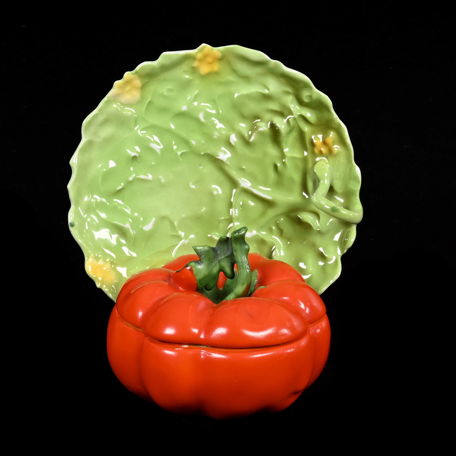 Figural Tomato Box W/Underplate, Royal Bayreuth: Figural Tomato Box W/Underplate, Royal Bayreuth, 3.25" x 5.5", Blue Mark, Janice Gill Collection