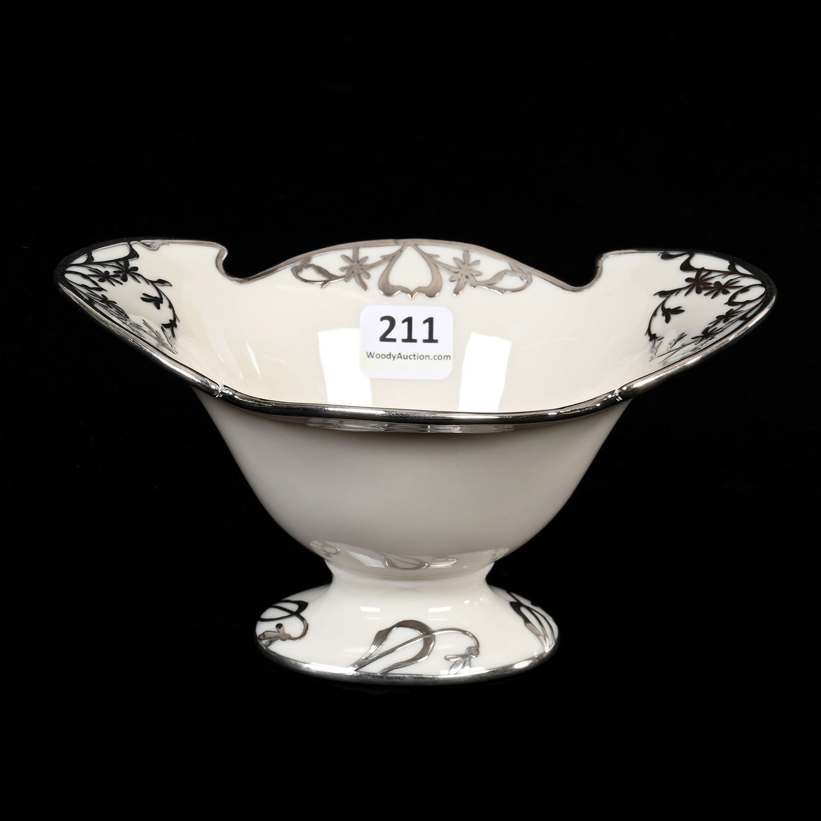 Oval Fruit Bowl, Lenox Green Wreath Mark (1 of 3)