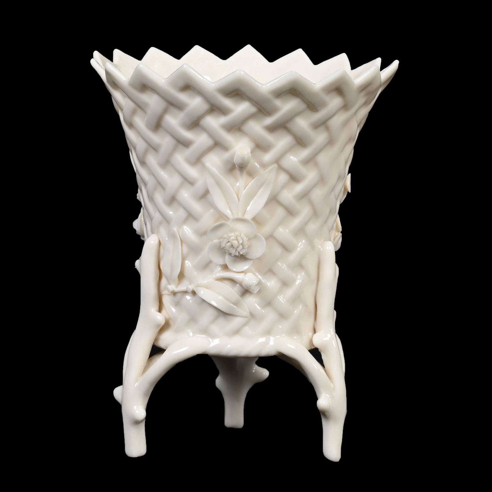 Vase, Irish Belleek Green 5th Mark: Vase, Irish Belleek Green 5th Mark, 5.5" x 4.25", Basketweave Design, Applied Floral, Janice Gill Collection