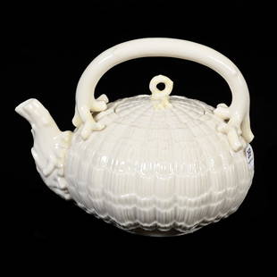 Teapot, Irish Belleek 2nd Black Mark, 1891-1906: Teapot, Irish Belleek 2nd Black Mark, 1891-1906, 6" x 7.75", Tridacna Pattern, Yellow Tinted Highlights, Janice Gill Collection