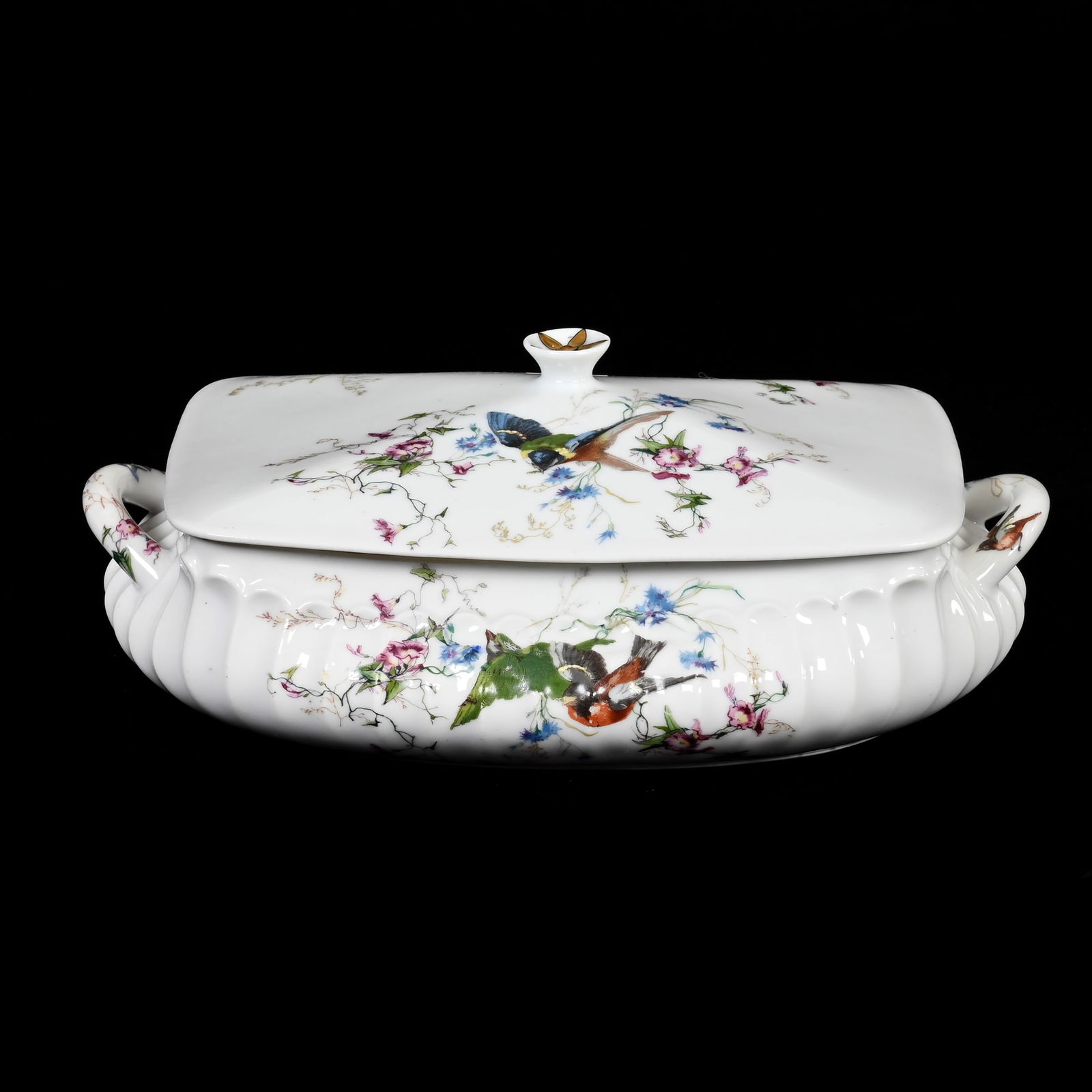 Covered Casserole Marked H&C Limoges (1 of 3)