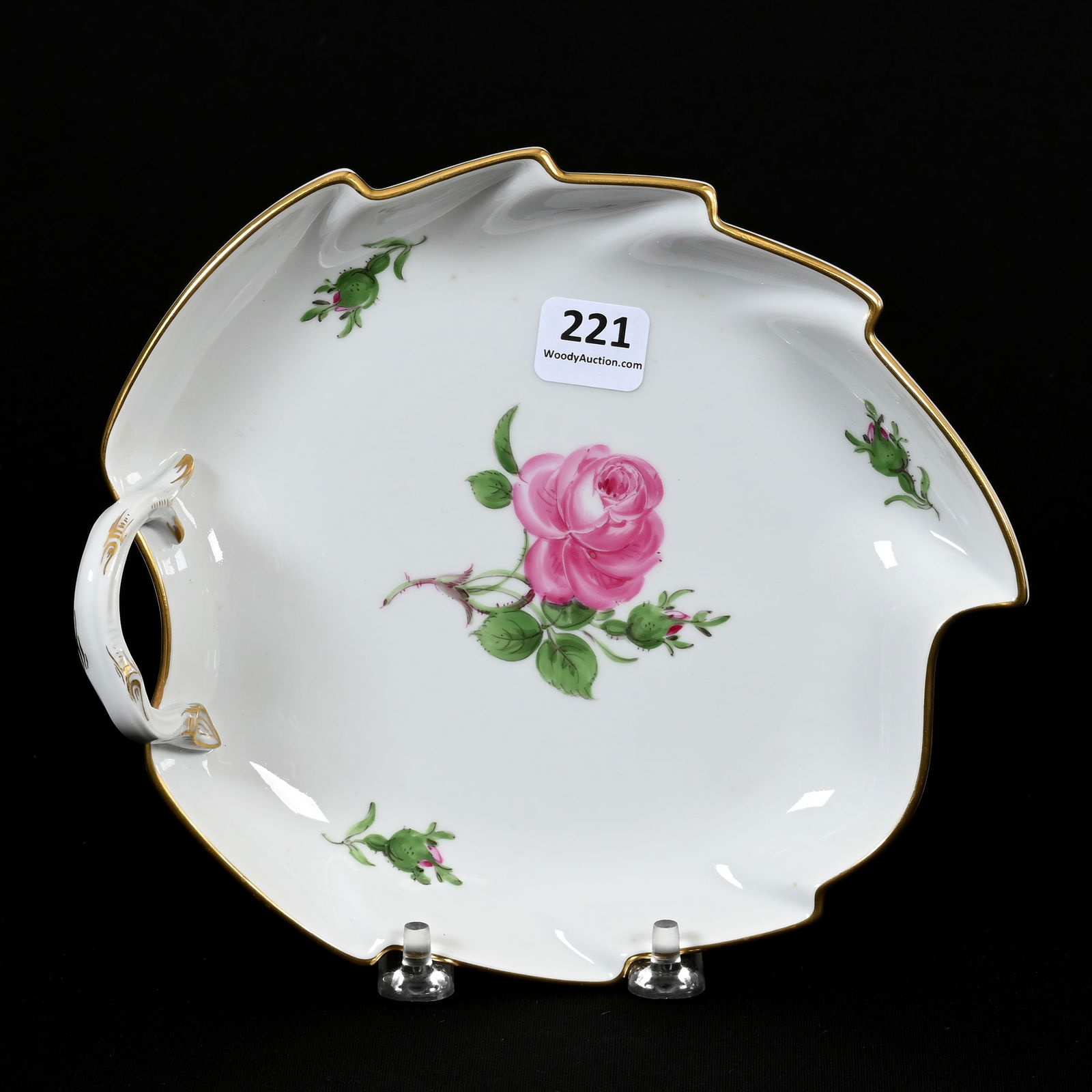 Leaf Shaped Dish, Meissen Blue Crossed Swords Mark (1 of 2)