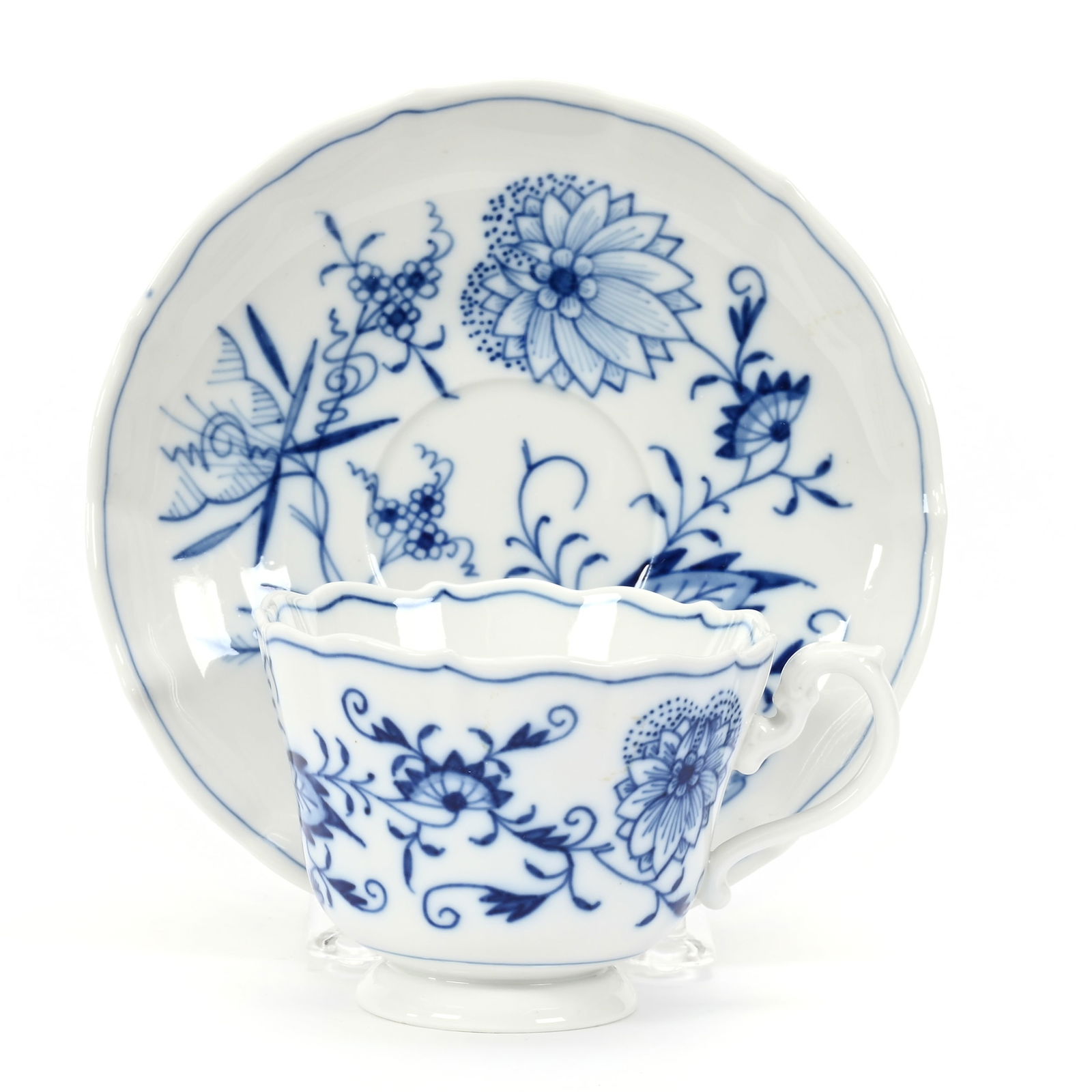 Cup & Saucer, Meissen Blue Crossed Swords Mark (1 of 4)