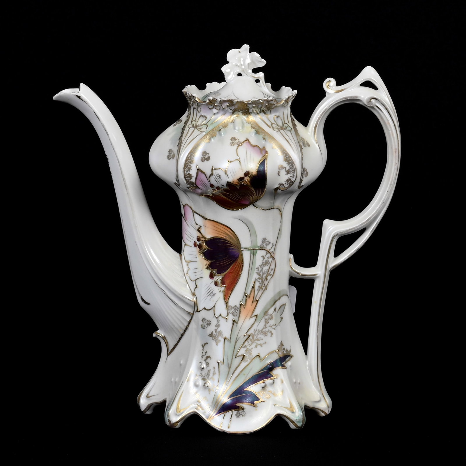 Demitasse Pot, Unmarked R.S. Prussia: Demitasse Pot, Unmarked R.S. Prussia, 9" x 8.5", Point & Clover Mold, White Satin With Stylized Poppy Decor, Chip On Tip Of Finial, Virginia Private Collection.