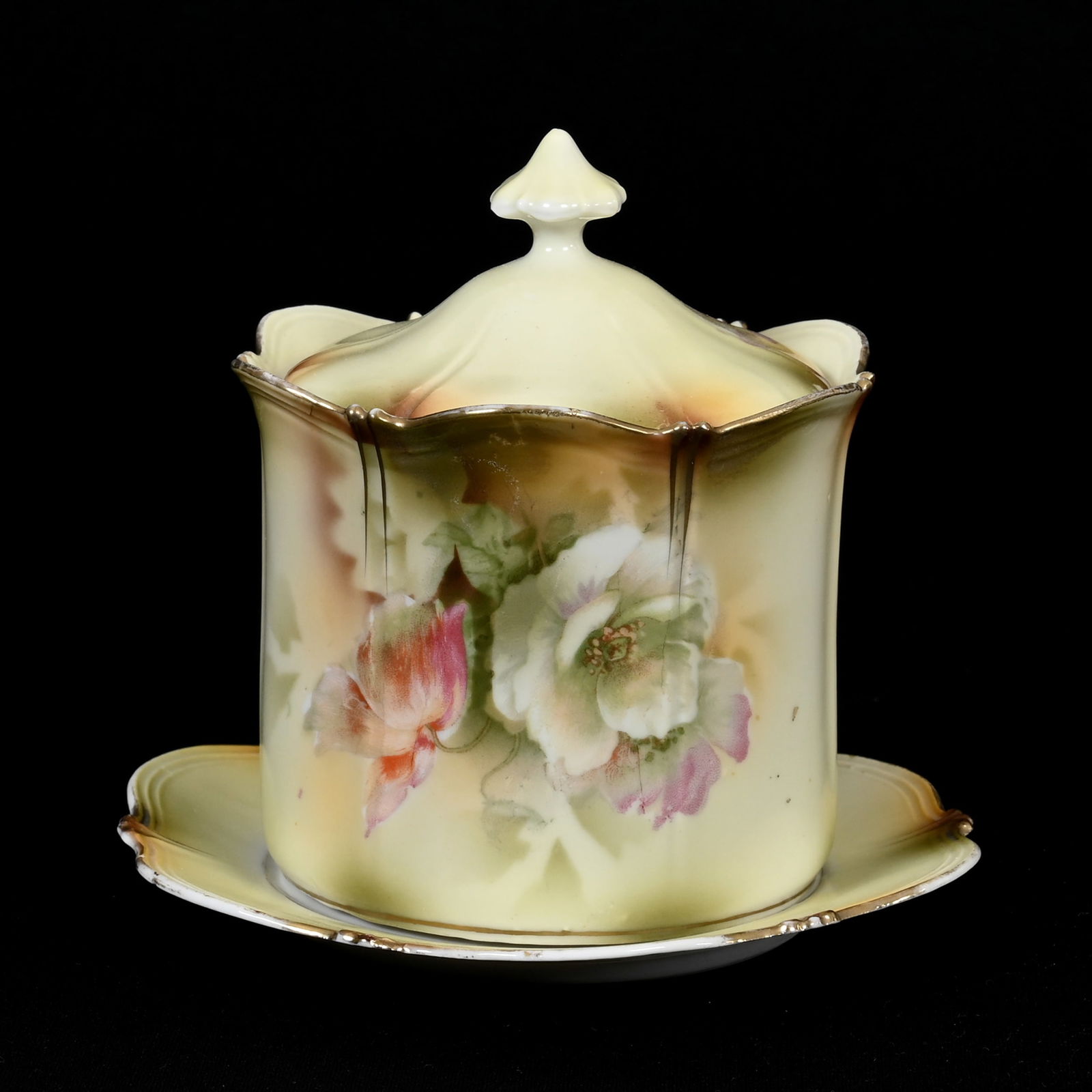 Covered Jar/Underplate Marked R.S. Prussia (1 of 4)