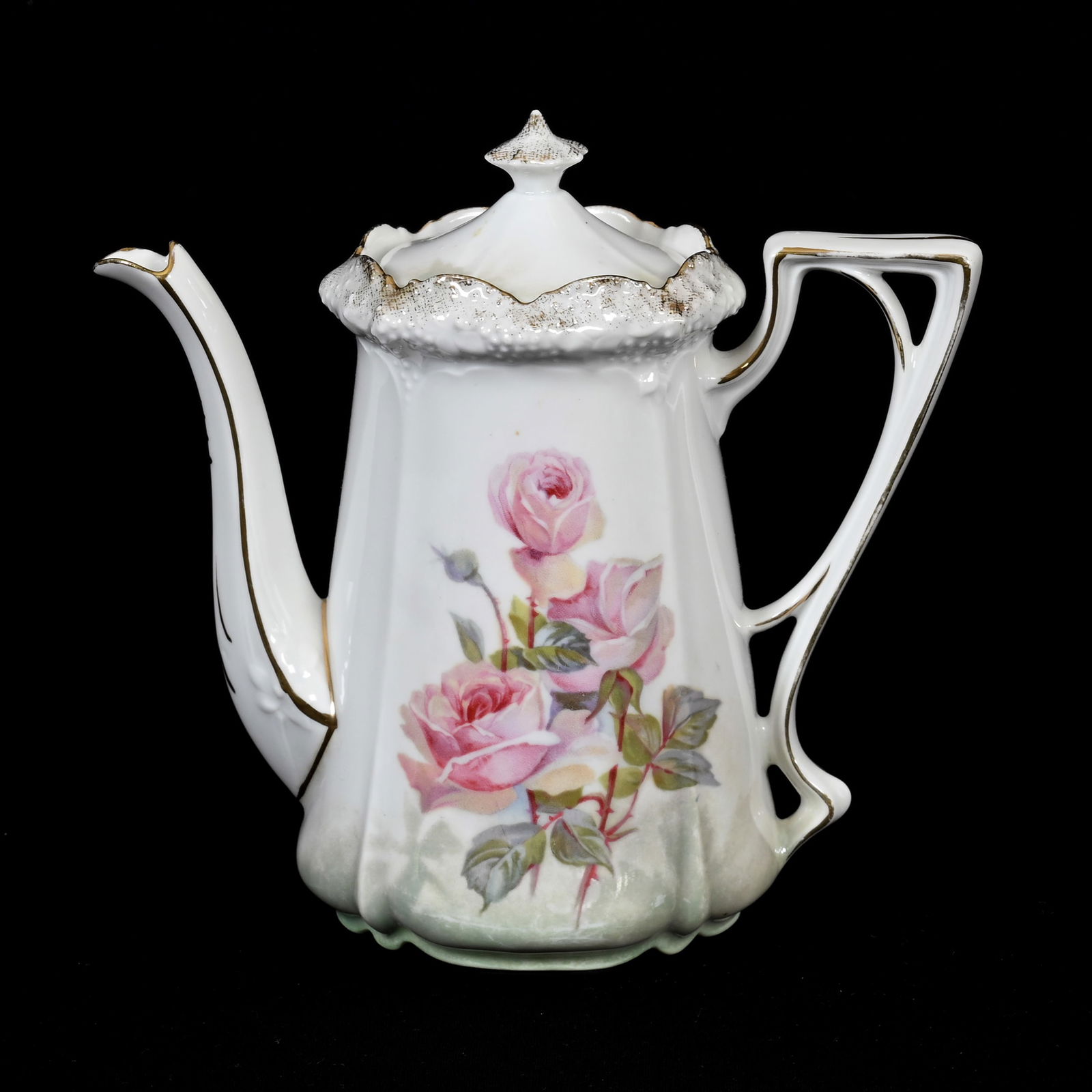 Tea Pot Marked R.S. Prussia (1 of 3)